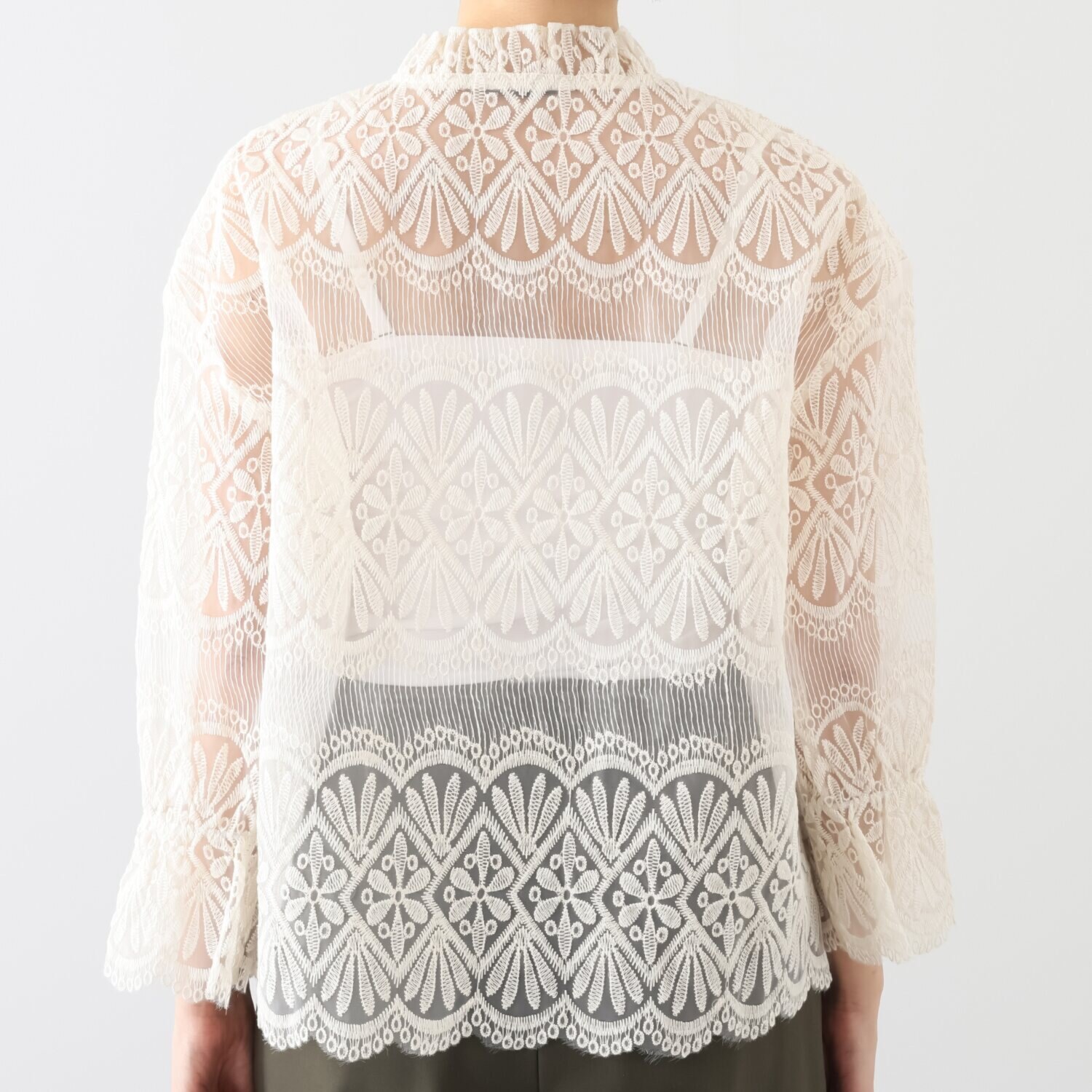 ラブソル 刺しゅうレース ブラウス