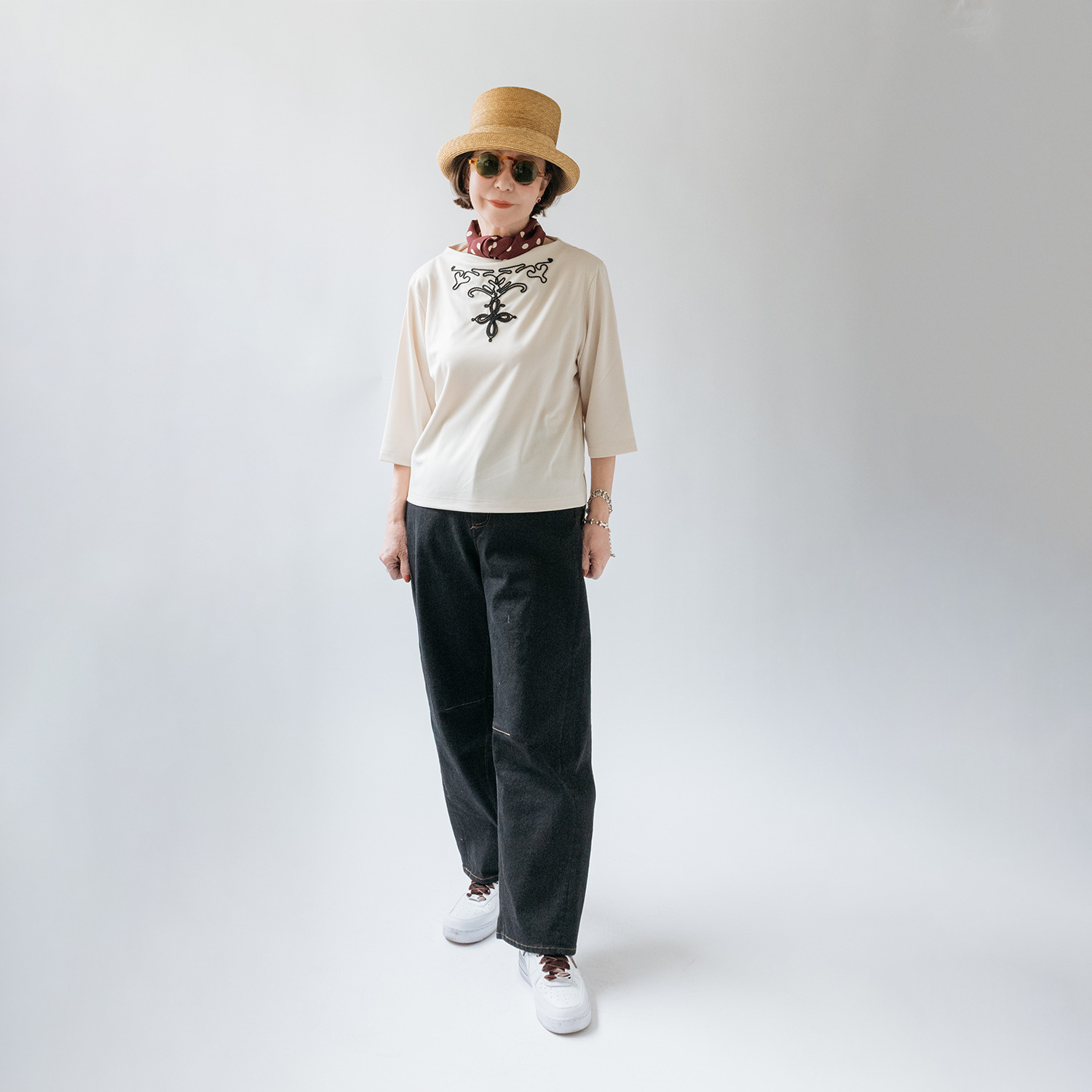 エムジェイアール　バイ マチコ　ジント　ロンドン コード刺しゅう ボトルネック プルオーバー