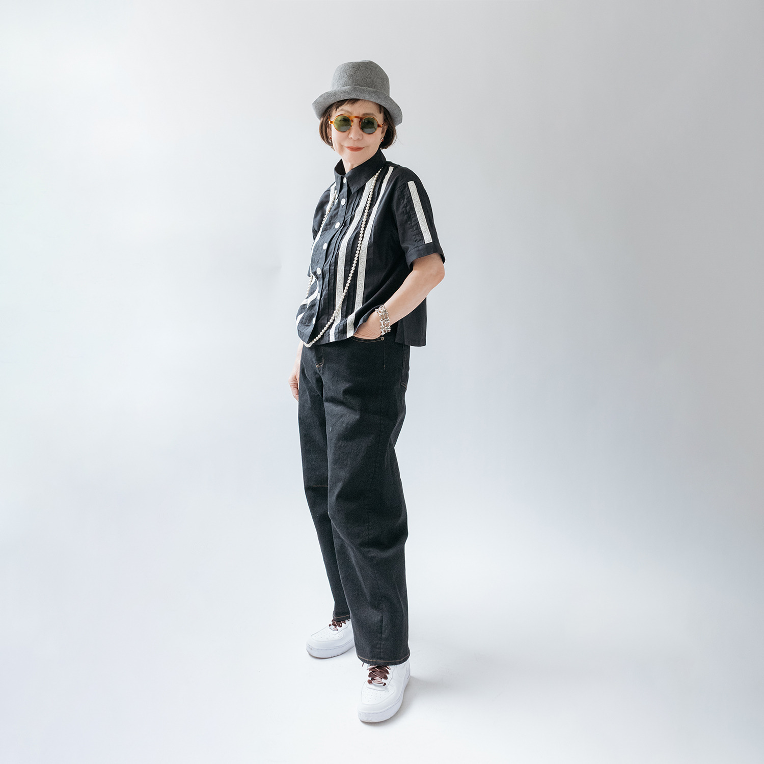 エムジェイアール　バイ マチコ　ジント　ロンドン カーブシルエット ストレッチデニムパンツ