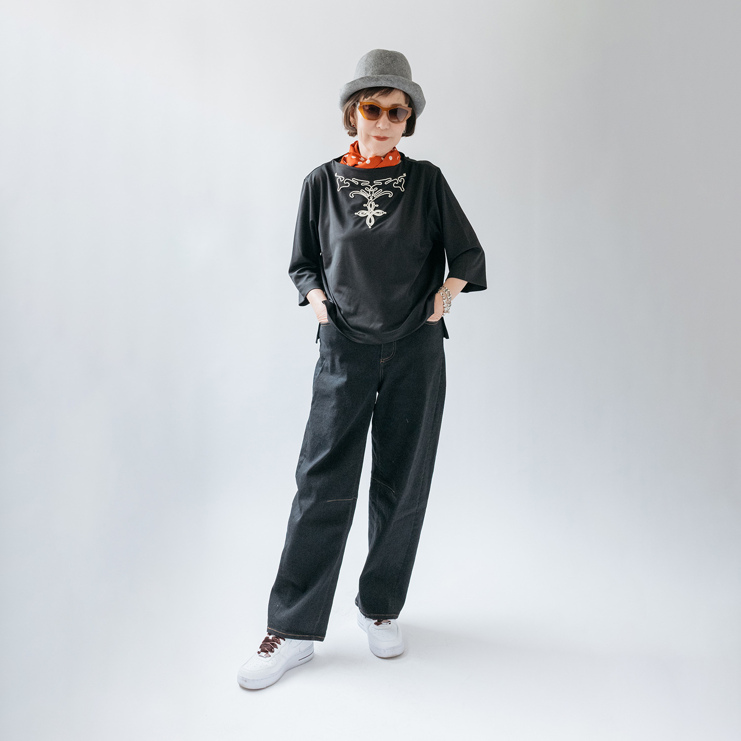 エムジェイアール　バイ マチコ　ジント　ロンドン カーブシルエット ストレッチデニムパンツ