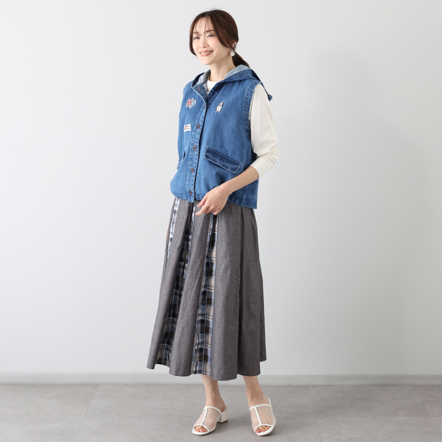 ハッシュパピー ワッペン付 デニムパーカーベスト