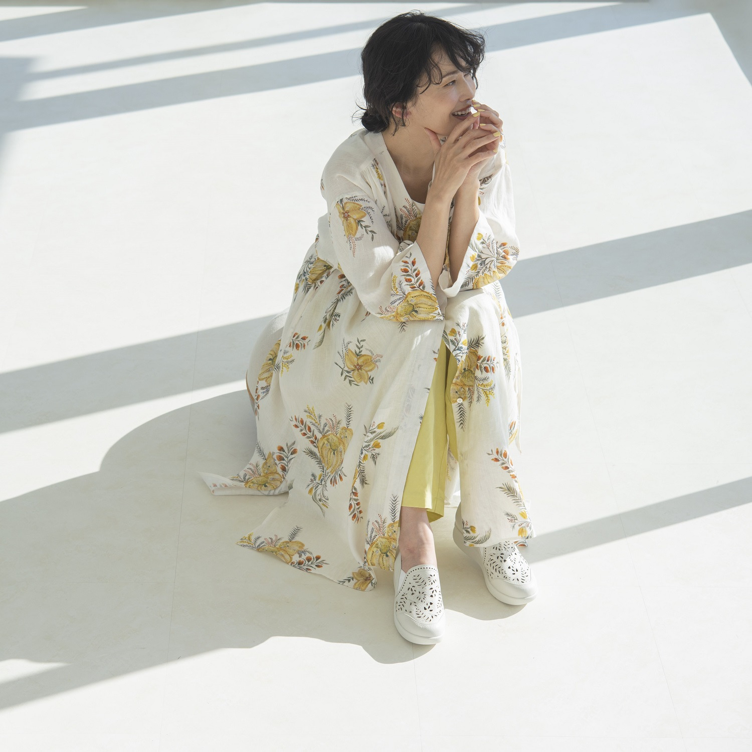 ミスキョウコ 日本製　牛革 ボタニカル カットワークシューズ