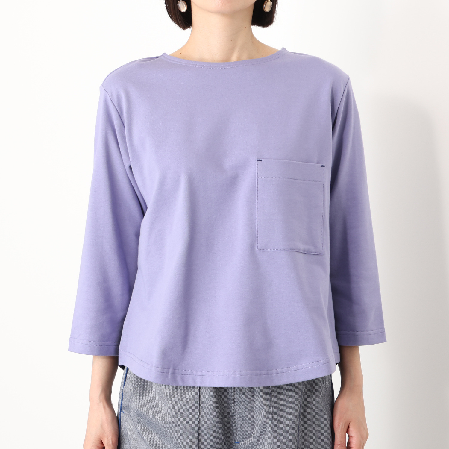 シロヤイチガントウキョウ ベルガモ 裏毛プルオーバー