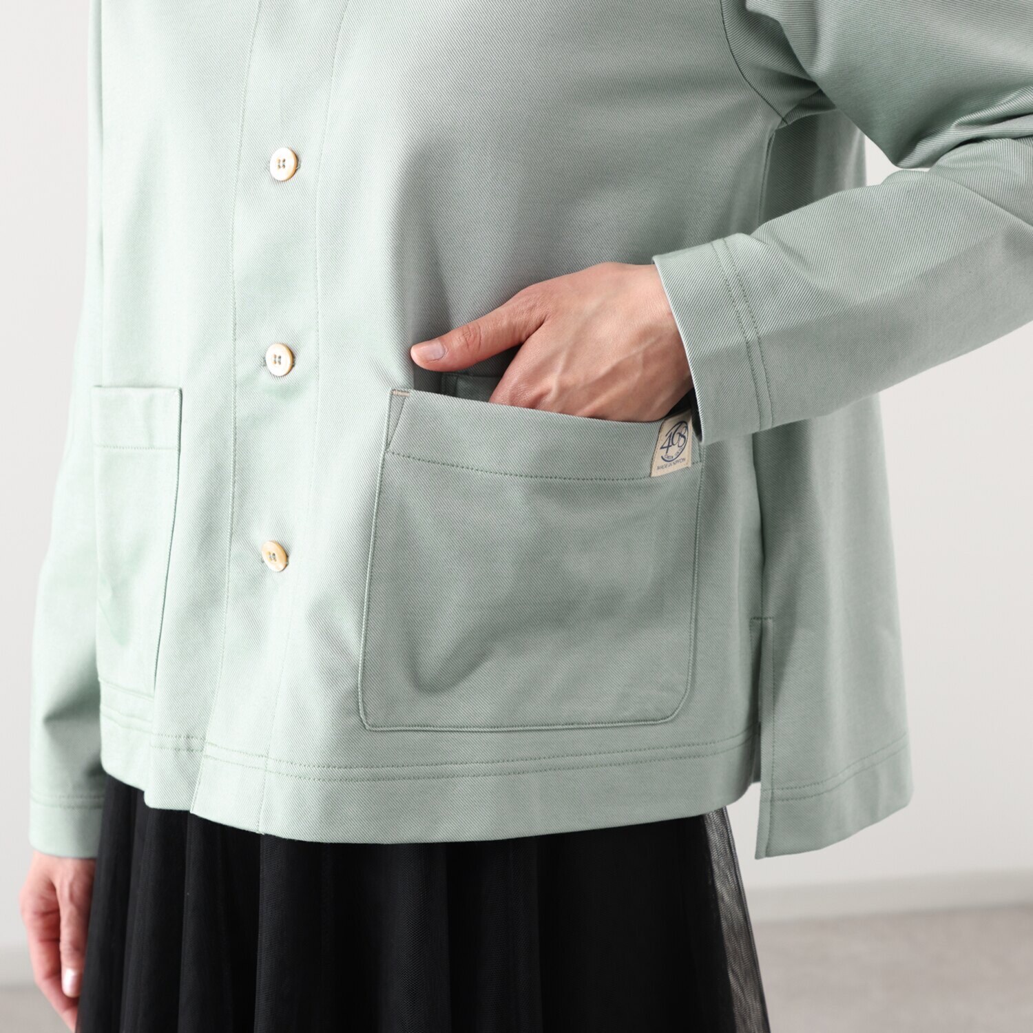 シロヤイチガントウキョウ ベルガモ ツイルジャケット