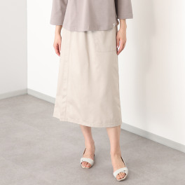 シロヤイチガントウキョウ ベルガモ ツイル ラップ風スカート