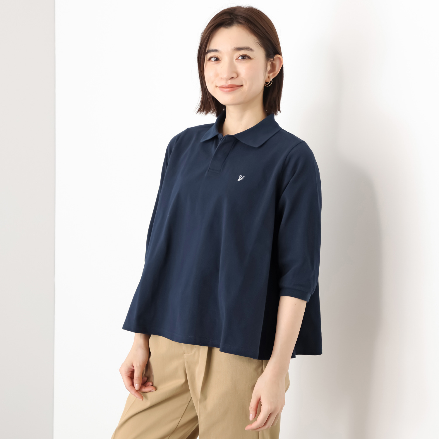 ラソエヌサーティスリー ディグリーズ 鹿の子 イニシャル刺しゅう フレアーシルエット ポロシャツ