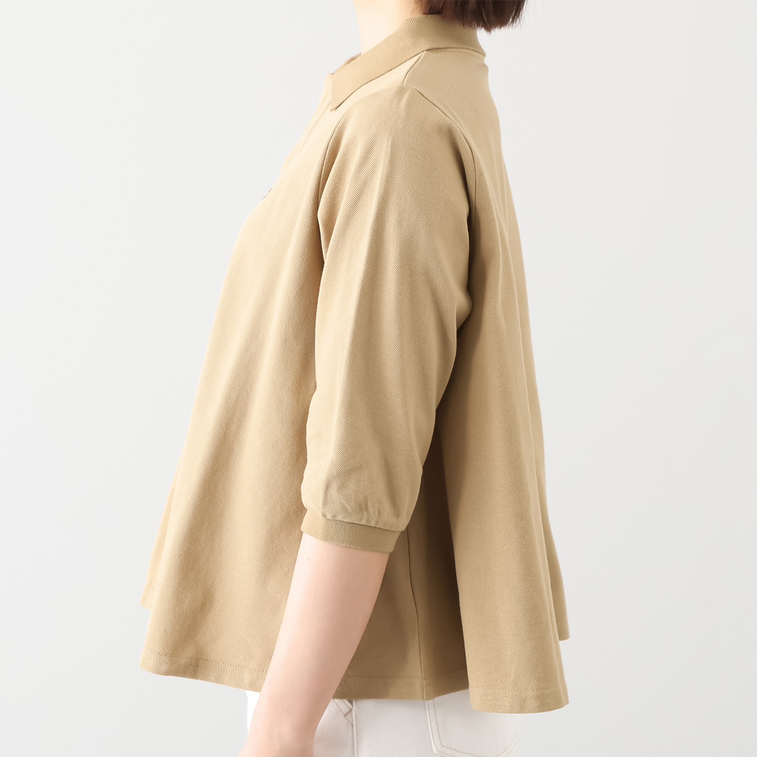 ラソエヌサーティスリー ディグリーズ 鹿の子 イニシャル刺しゅう フレアーシルエット ポロシャツ