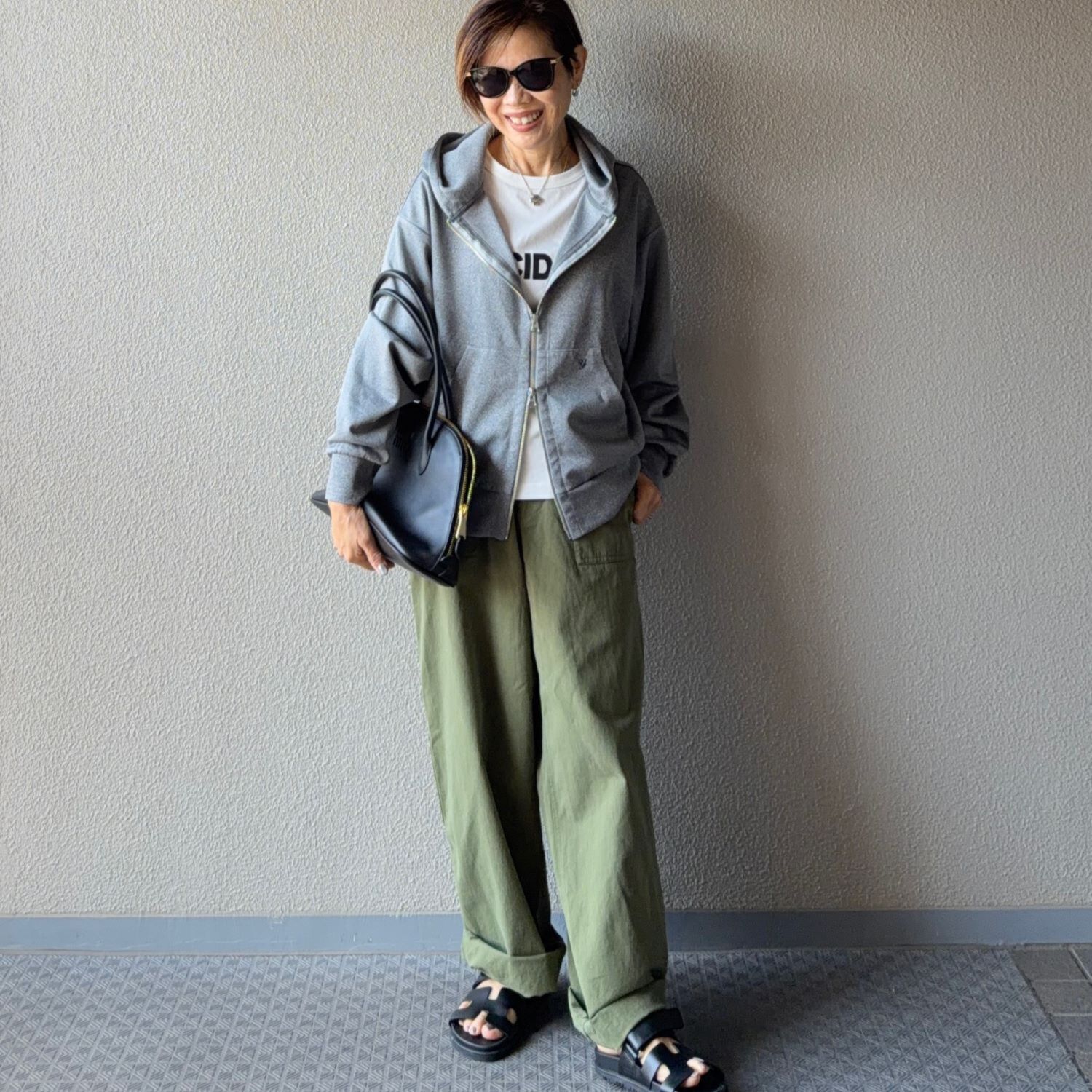 ラソエヌサーティスリー ディグリーズ ポンチ ゆったりシルエット イニシャル刺しゅう ダブルジップパーカー