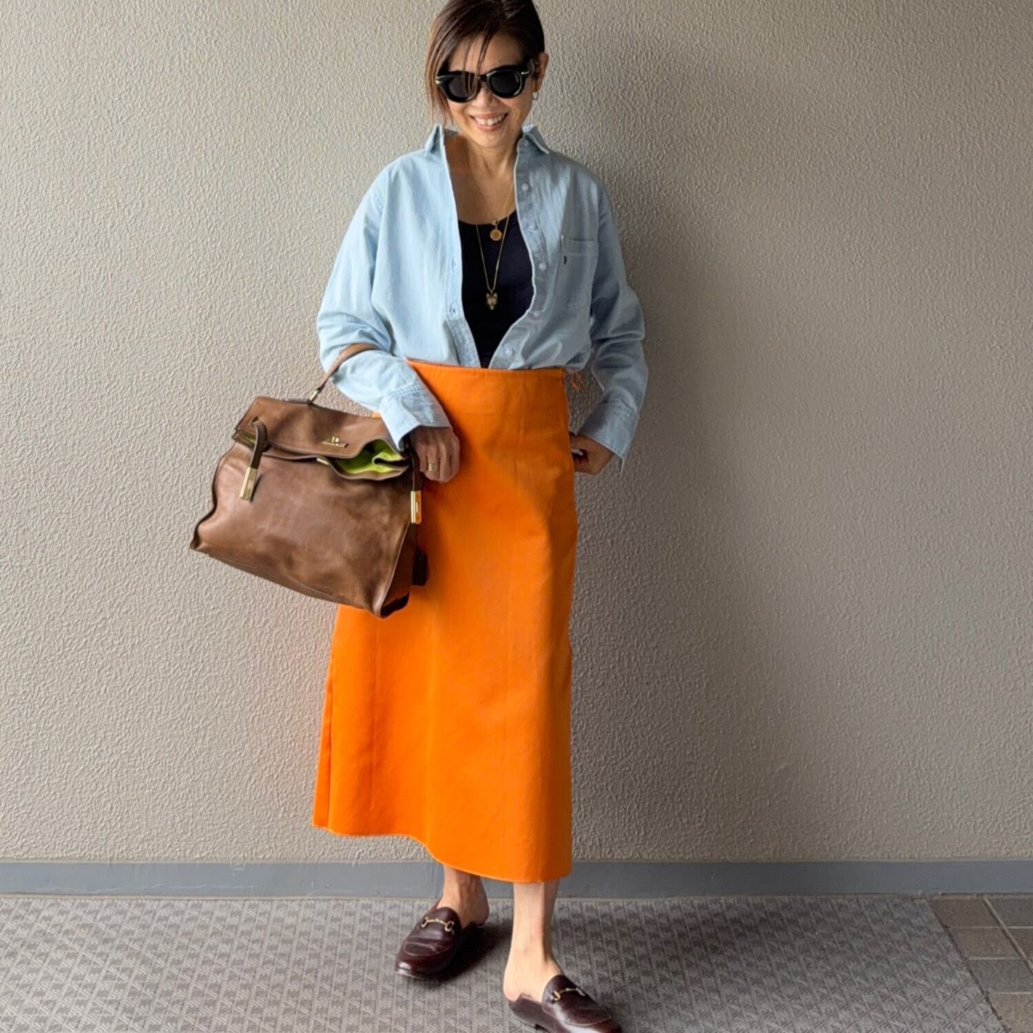 ラソエヌサーティスリー ディグリーズ 羽織りにも最適！ イニシャルロゴ ダンガリーシャツ