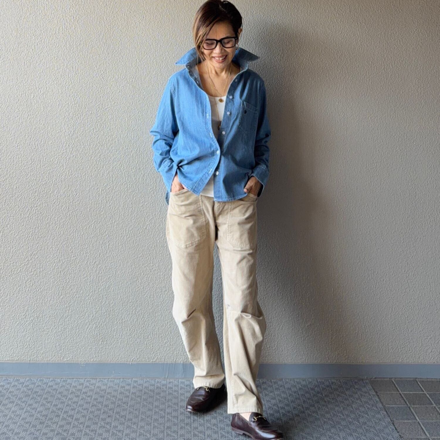 ラソエヌサーティスリー ディグリーズ 羽織りにも最適！ イニシャルロゴ ダンガリーシャツ