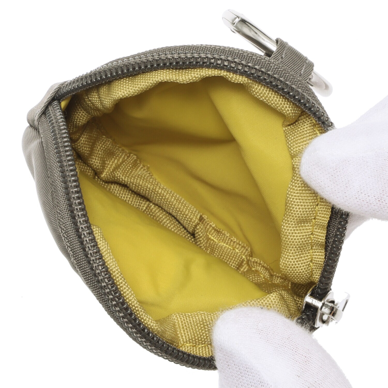 ハッピーフェイス レディーエマ刺しゅう 丸ポーチ