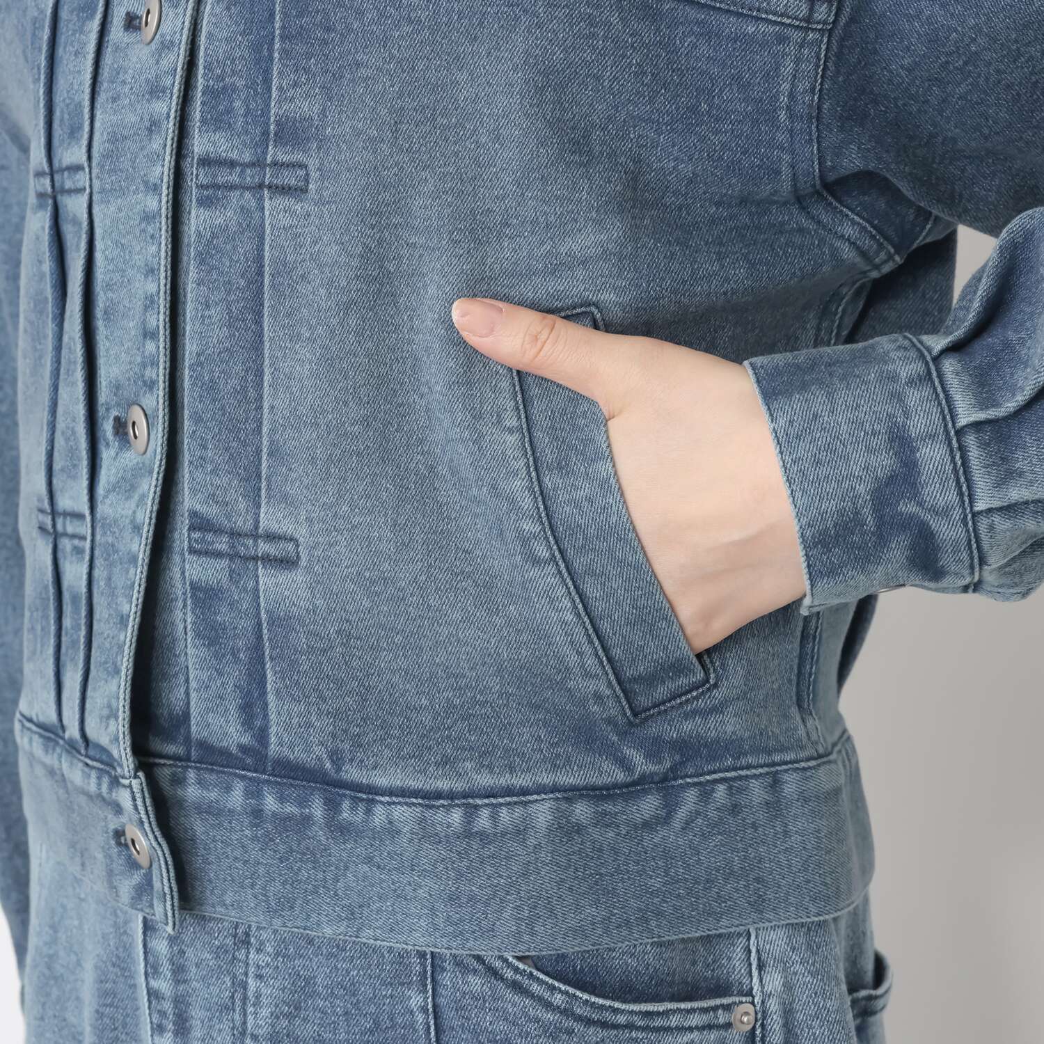 イロプライム 大人の華やか デニムジャケット