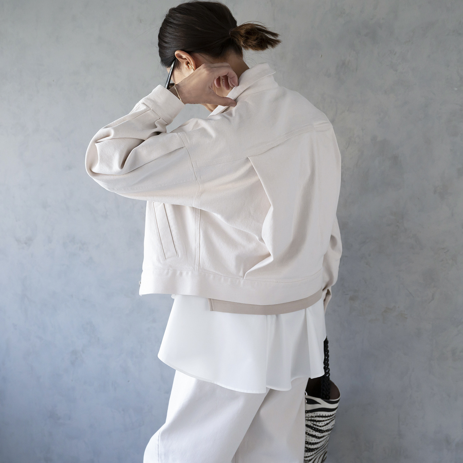 イロプライム 大人の華やか デニムジャケット