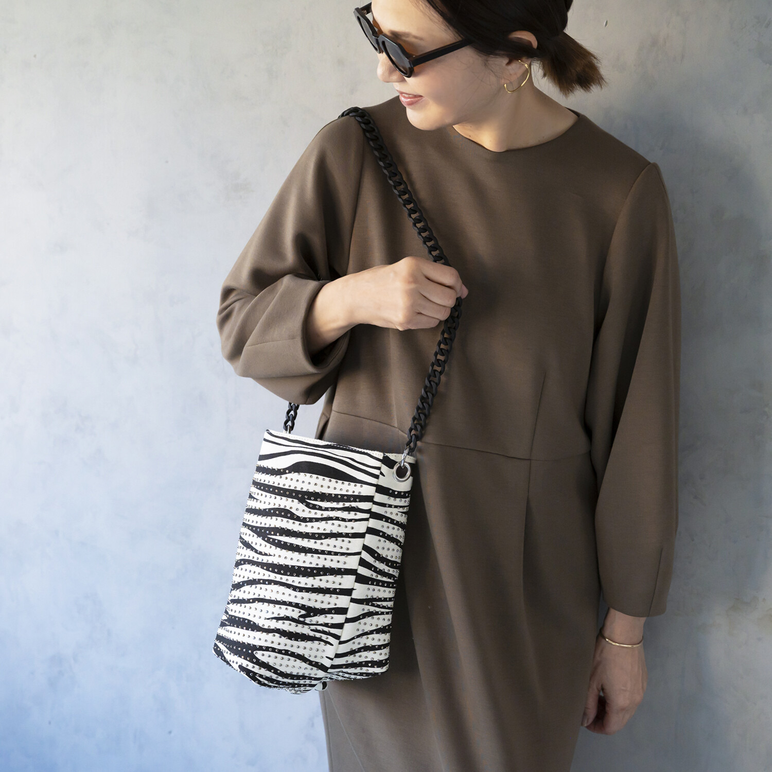 イロプライム 華やかスタッズ ２ウェイ チェーンバッグ