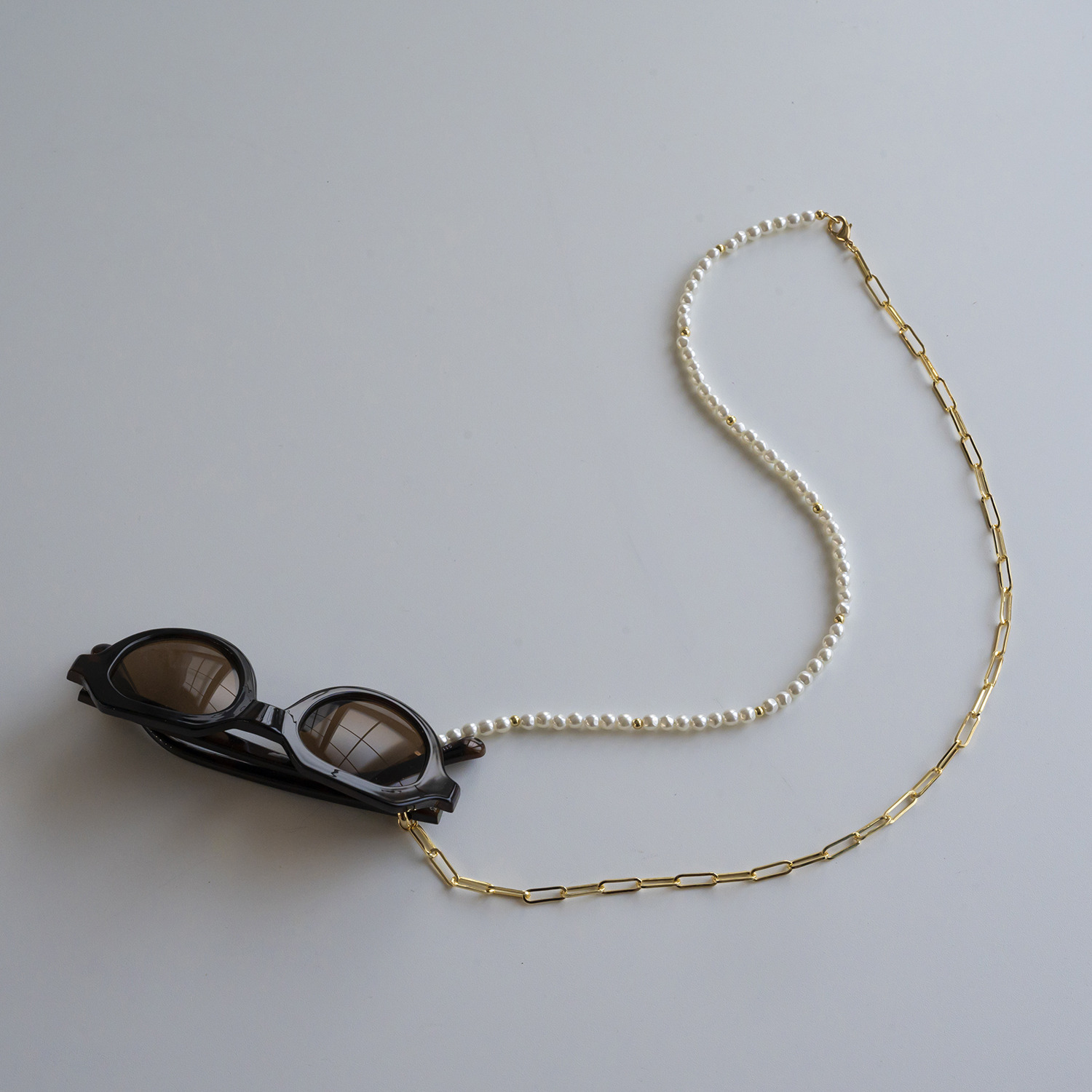 イロプライム クリップチェーン＆ パール調ビジュウ マルチウェイ ロングネックレス