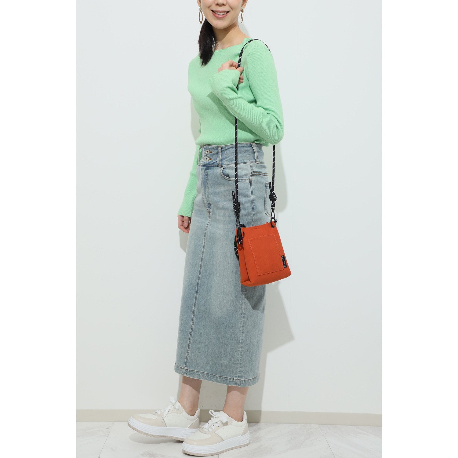 アルトローズ ２ウェイショルダーバッグ