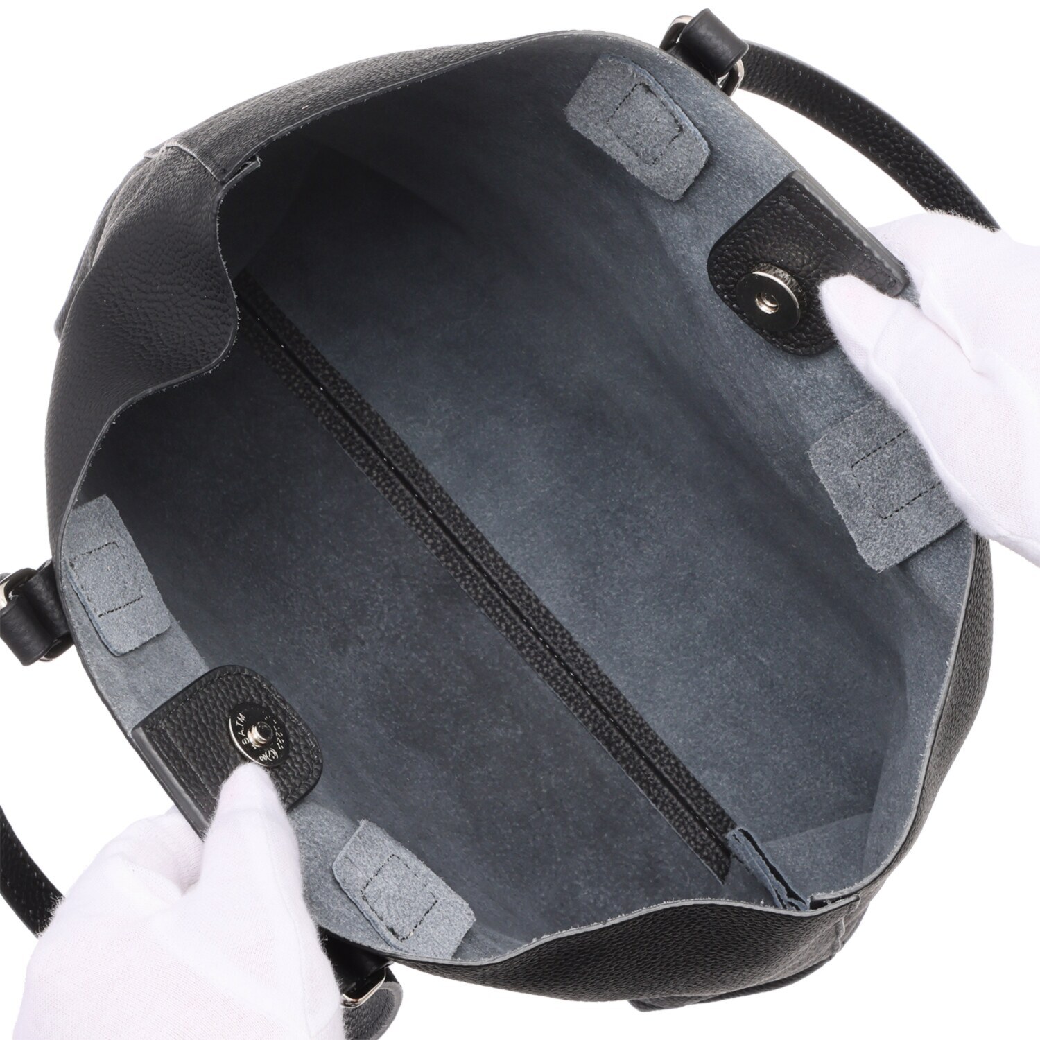 ホワイ マルチに使える！ 牛革シュリンク型押し ２ウェイトートバッグ ＜バッグインバッグ付＞