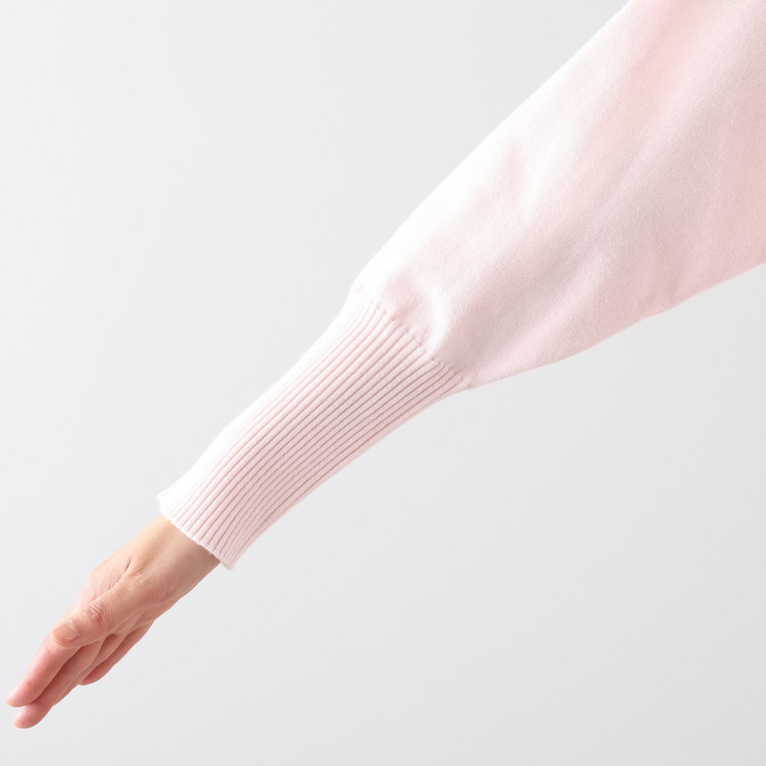 タマミ　ワタナベ ニットプルオーバー “マシュマリッチ”