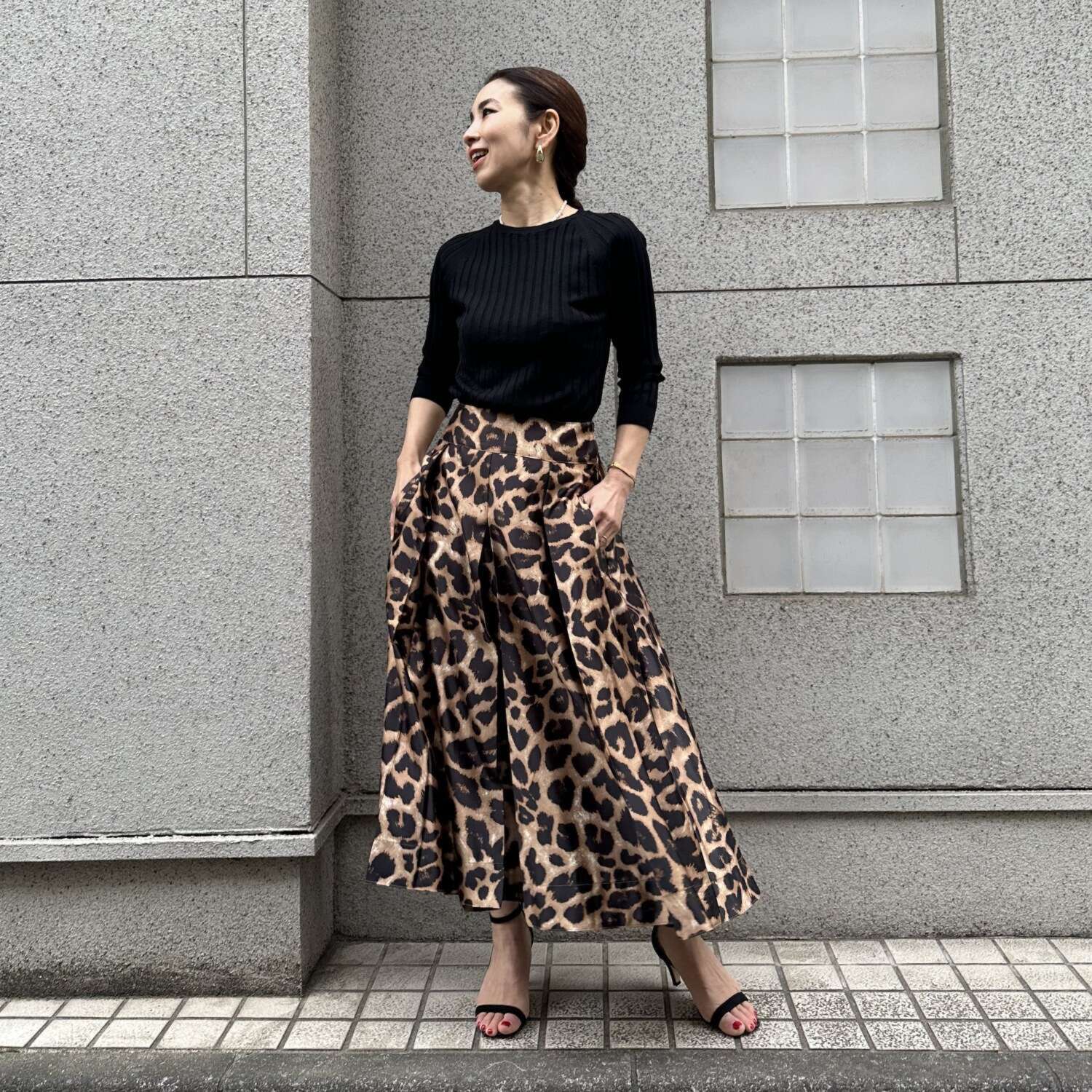 タマミ　ワタナベ ニットプルオーバー “スクレベーラ”