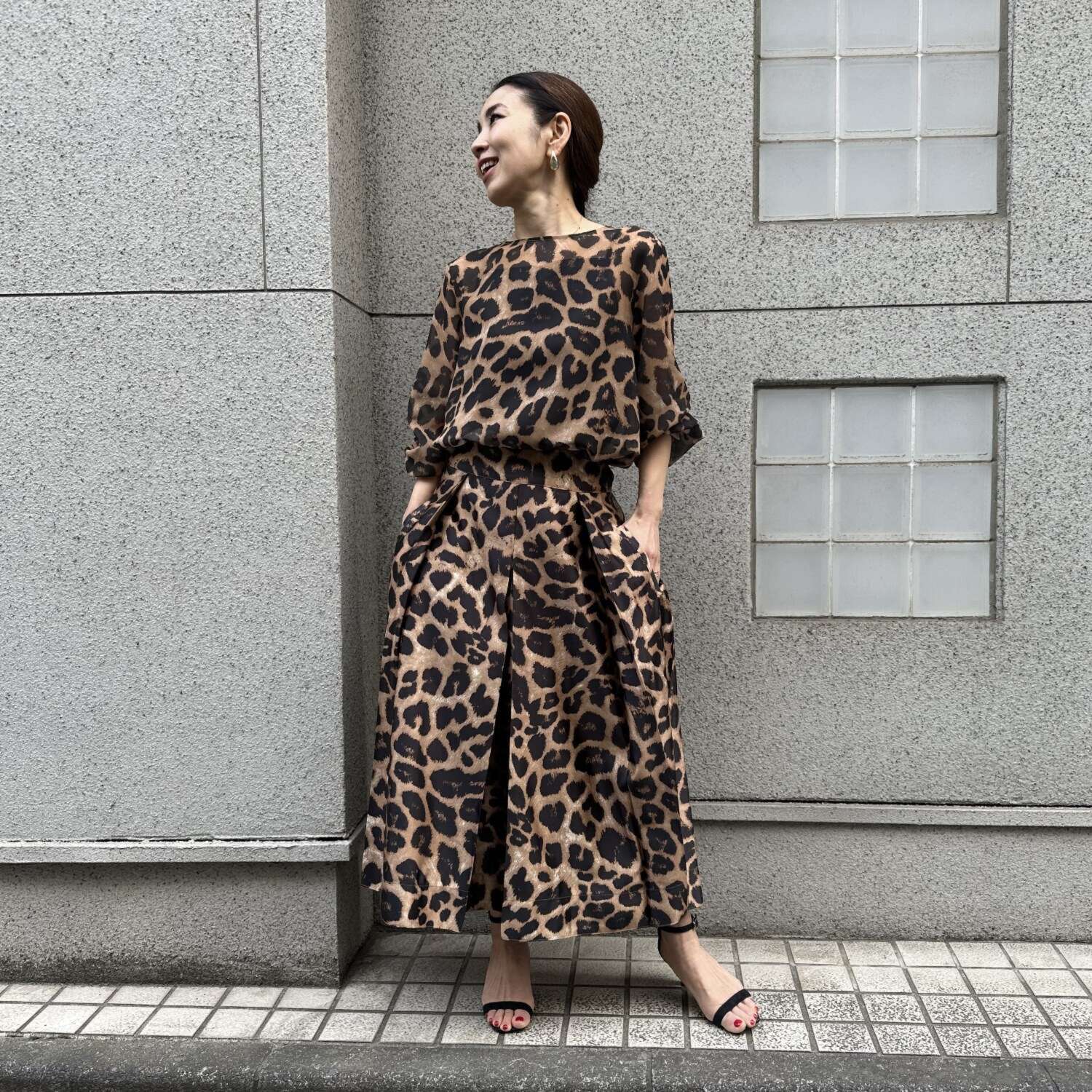 タマミ　ワタナベ ボックスタックスカート “コフレヴェルニ”