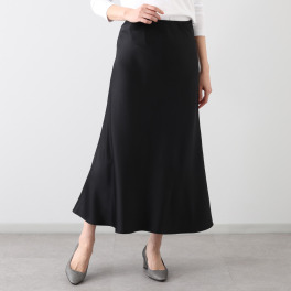 元町ゼラール とろみ&きれい見えサテン シルエットが美しい フレアースカート