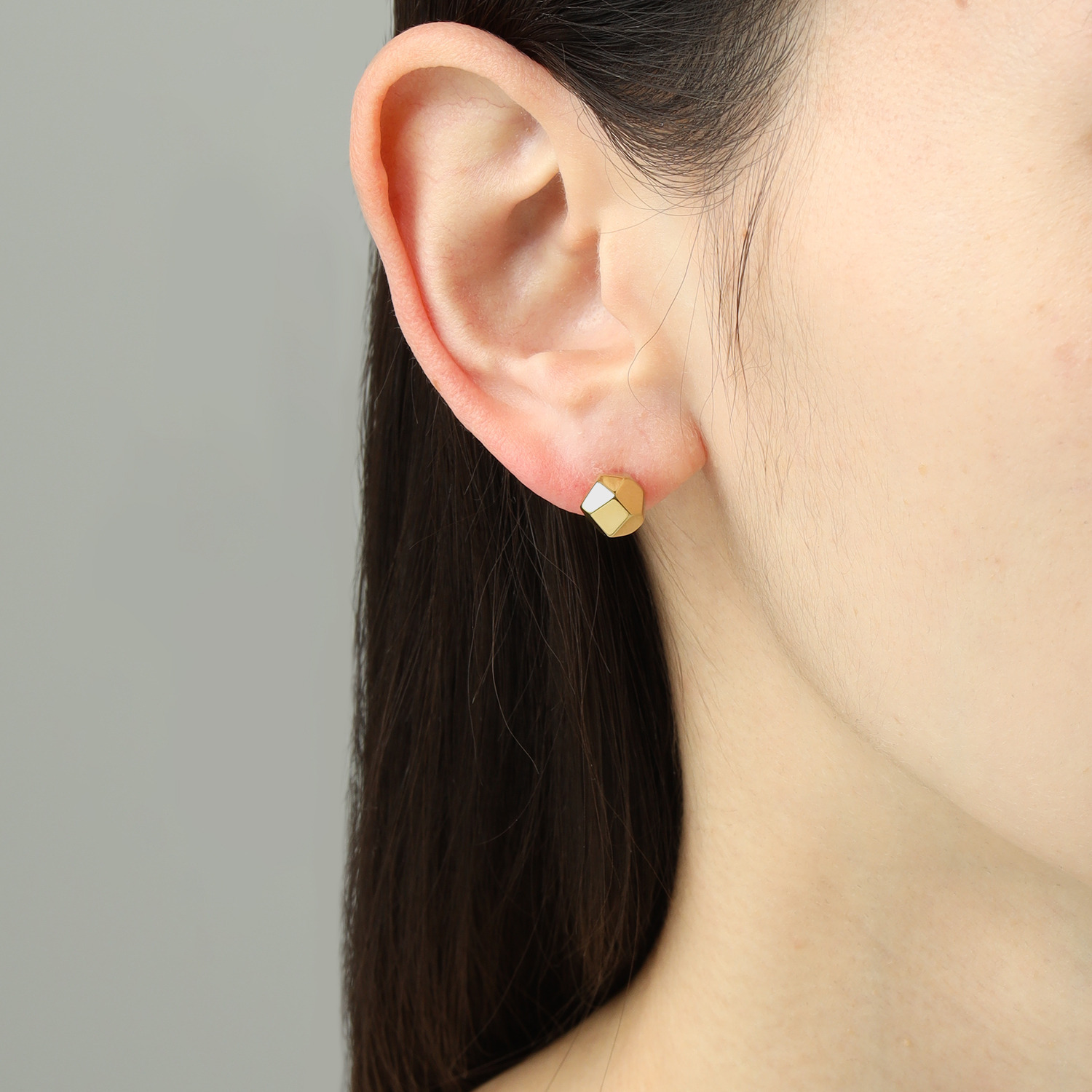 ラフィナリスタ サージカルステンレス ランダムカットボール スタッドピアス