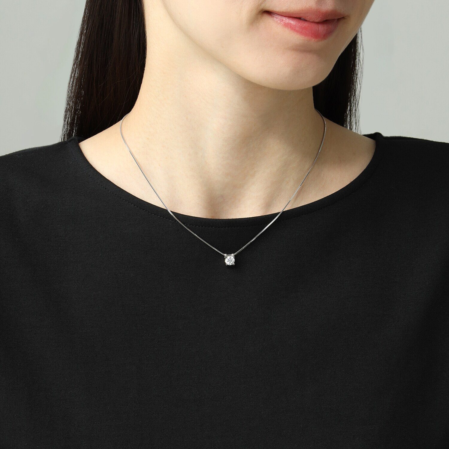 ニコモアサナイト シルバー モアサナイト １粒ネックレス