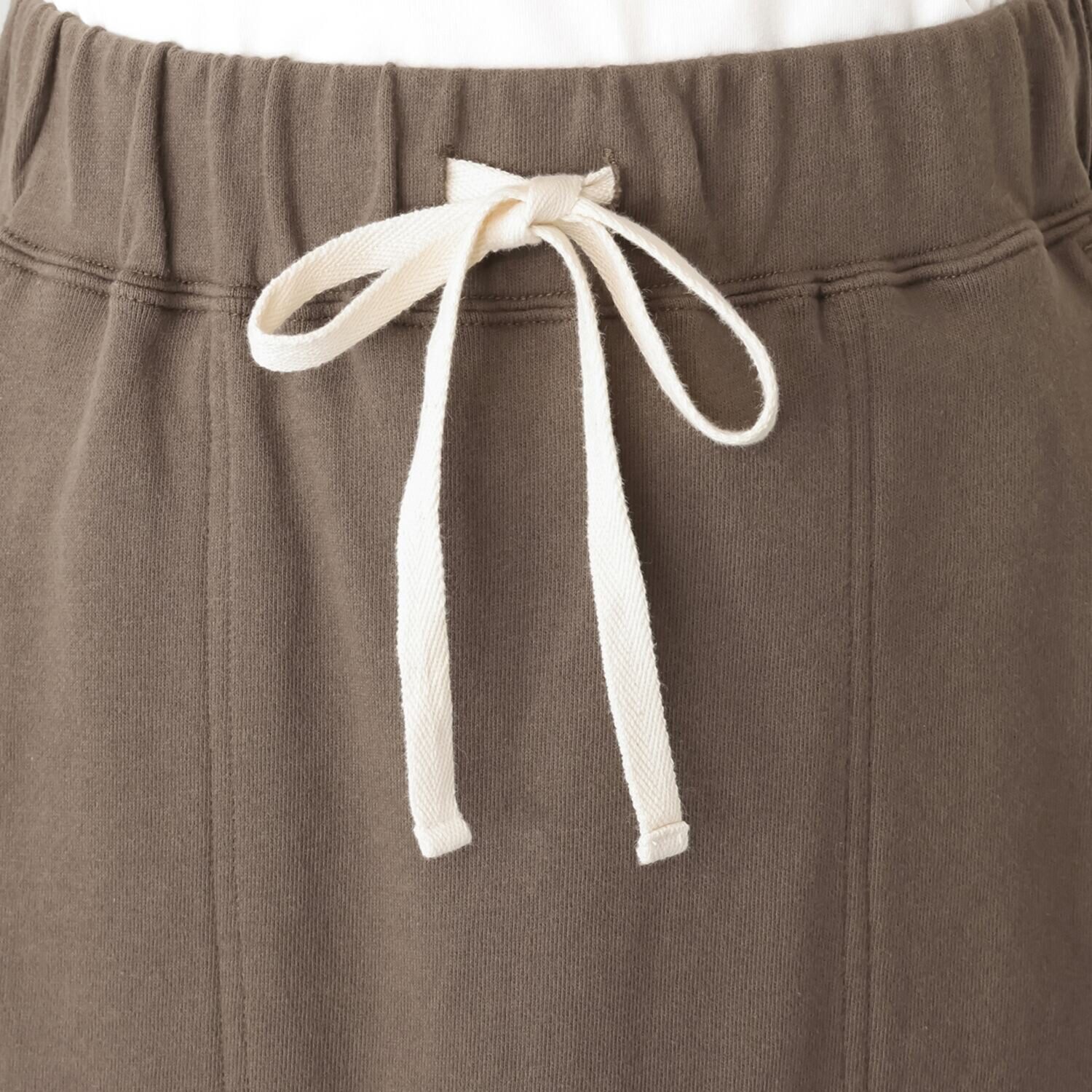 エーエフコンフィ ドローストリング付 エフォートレス スカート