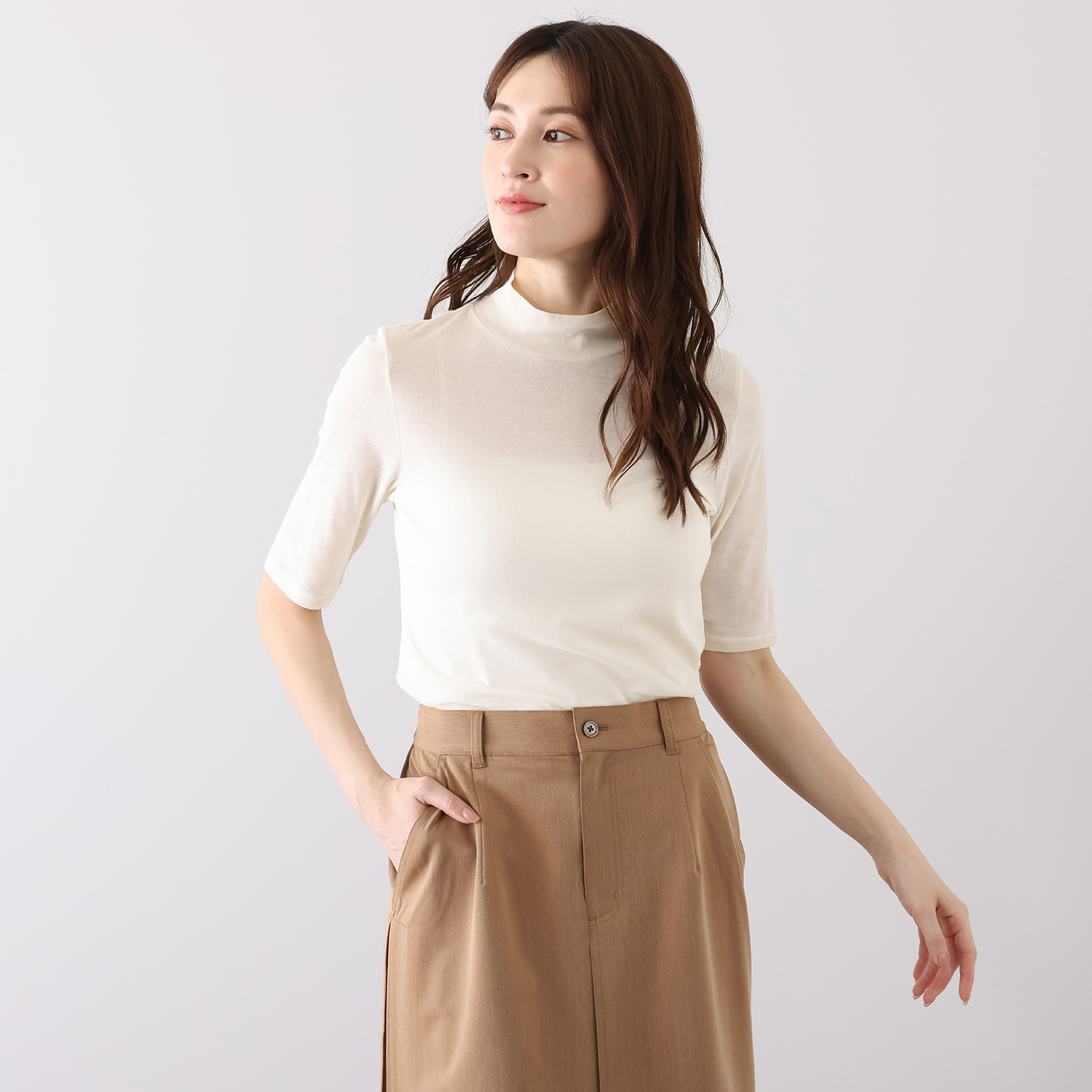 ヤエアジュテ ヤエアジュテ定番 シアーカットソー ハイネックプルオーバー