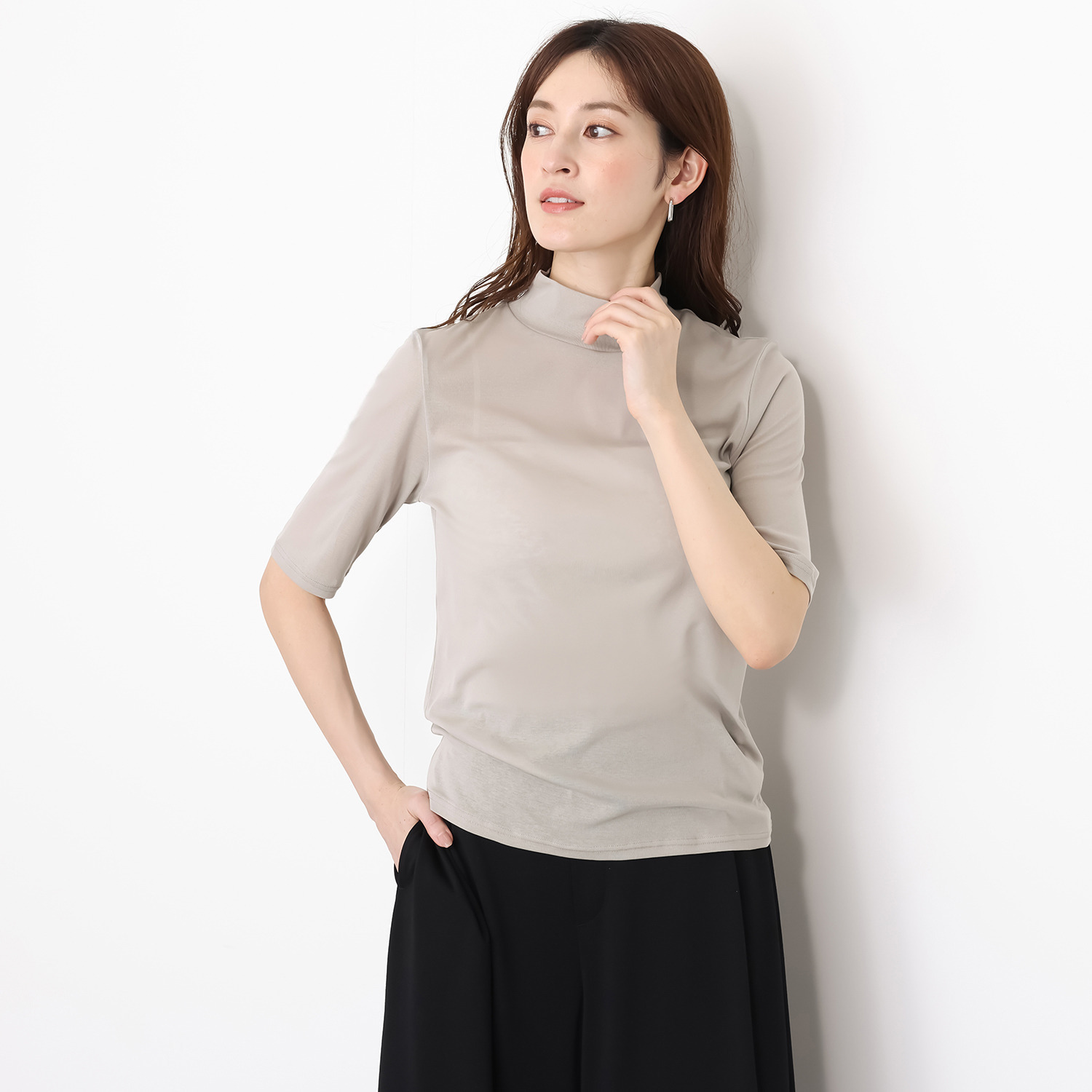 ヤエアジュテ ヤエアジュテ定番 シアーカットソー ハイネックプルオーバー