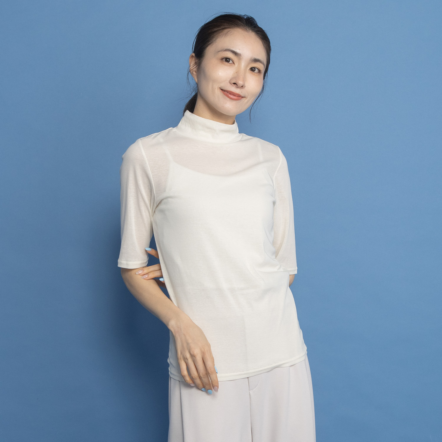 ヤエアジュテ ヤエアジュテ定番 シアーカットソー ハイネックプルオーバー