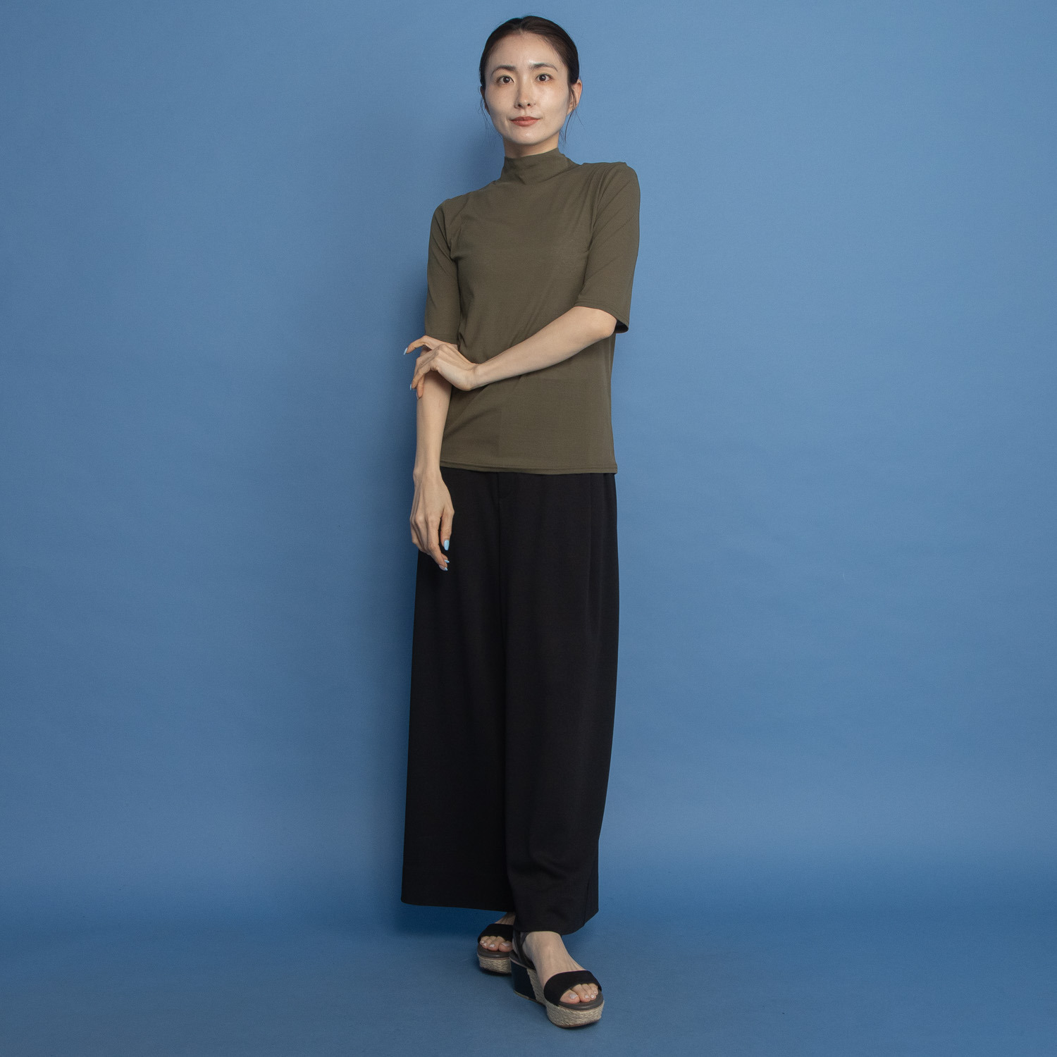 ヤエアジュテ ヤエアジュテ定番 シアーカットソー ハイネックプルオーバー