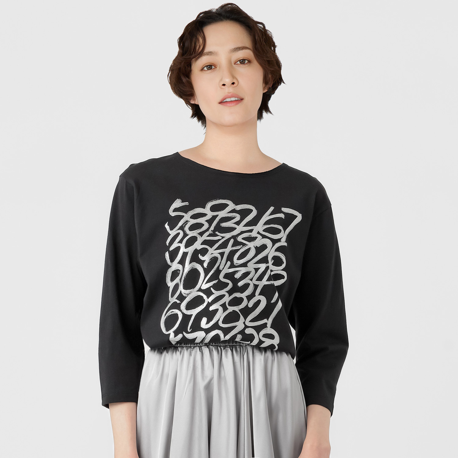 ウノ・ウノ・ドゥーエ 七分袖 ロゴＴシャツ
