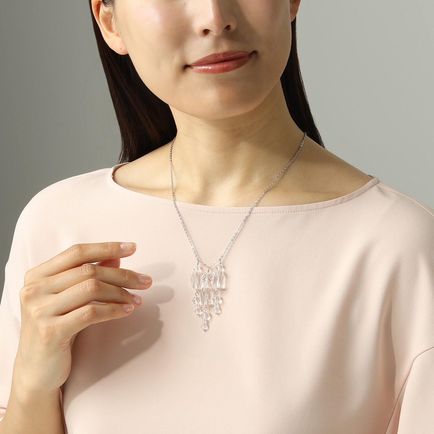 岩崎美智子コレクション 天然水晶 シャンデリアデザイン ネックレス