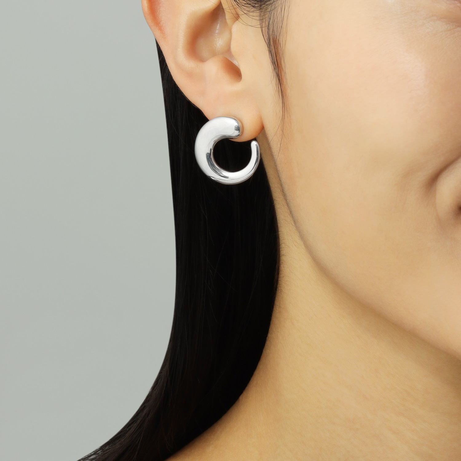 エクセラ イタリアン・シルバー ２層コーティング ぷっくりフープピアス