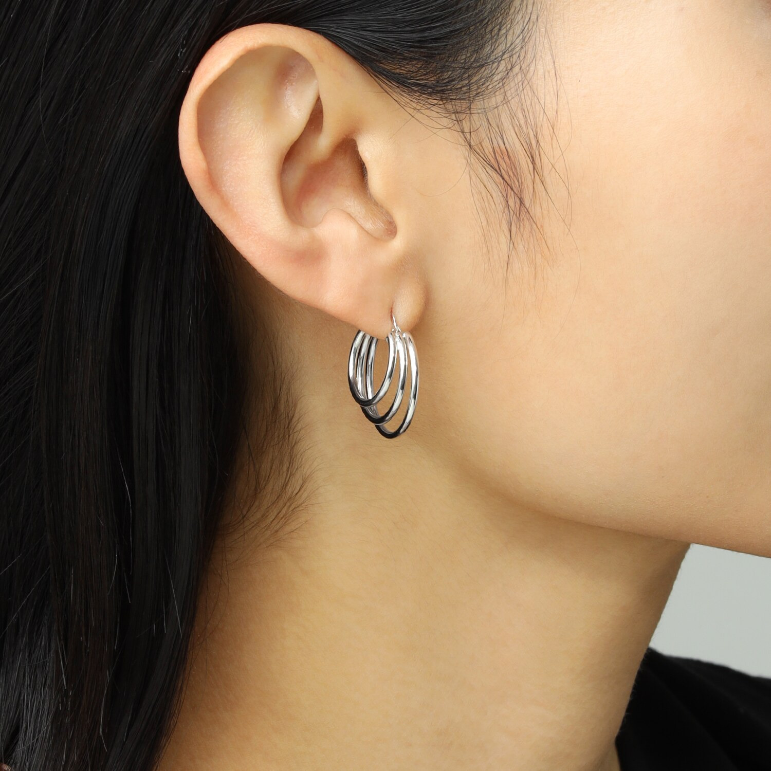 エクセラ イタリアン・シルバー ２層コーティング ３連サークルチューブ フープピアス