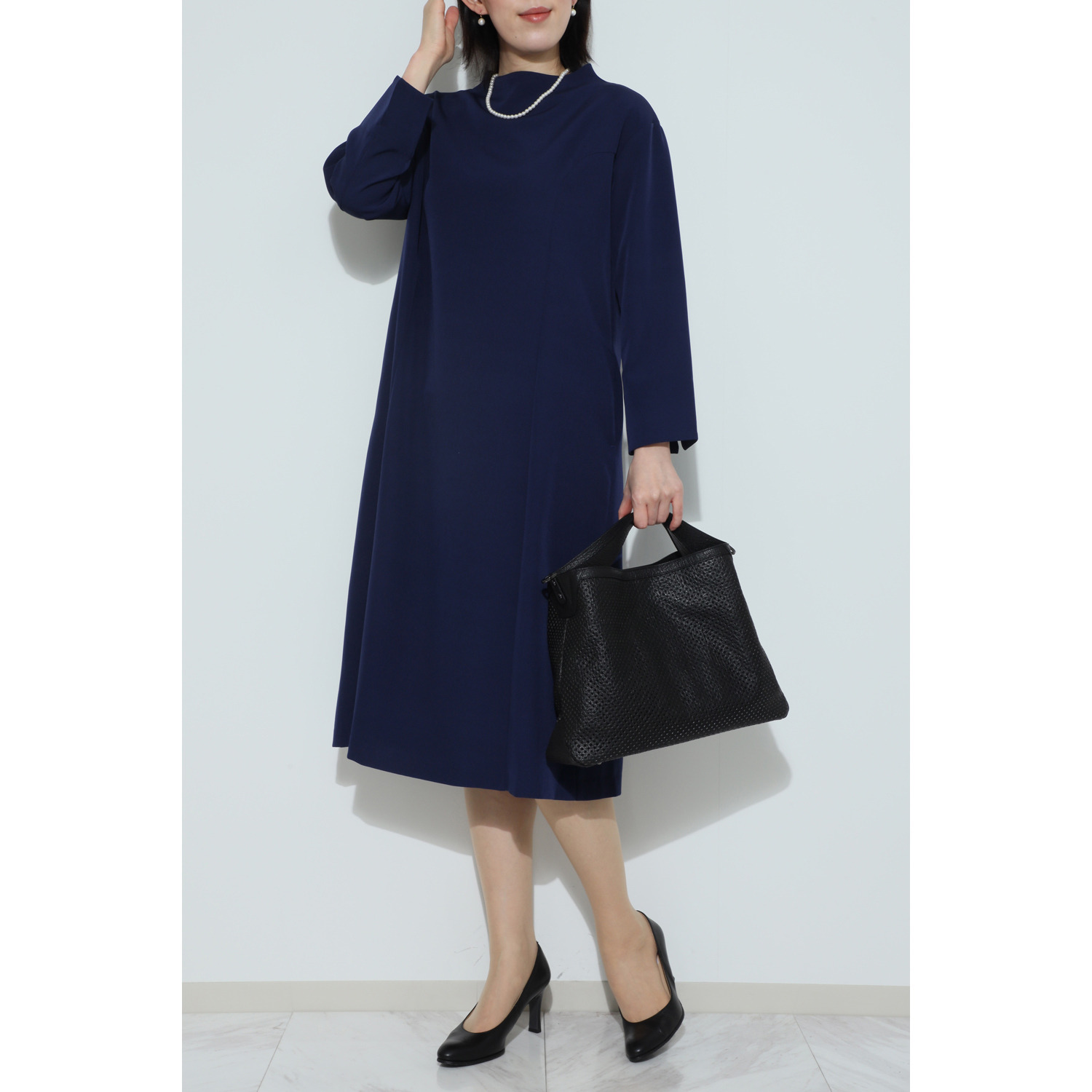 レザージュエルズ ギャレリア　ココリュクス カリブシャーク パンチング セミフォーマル ２ウェイバッグ