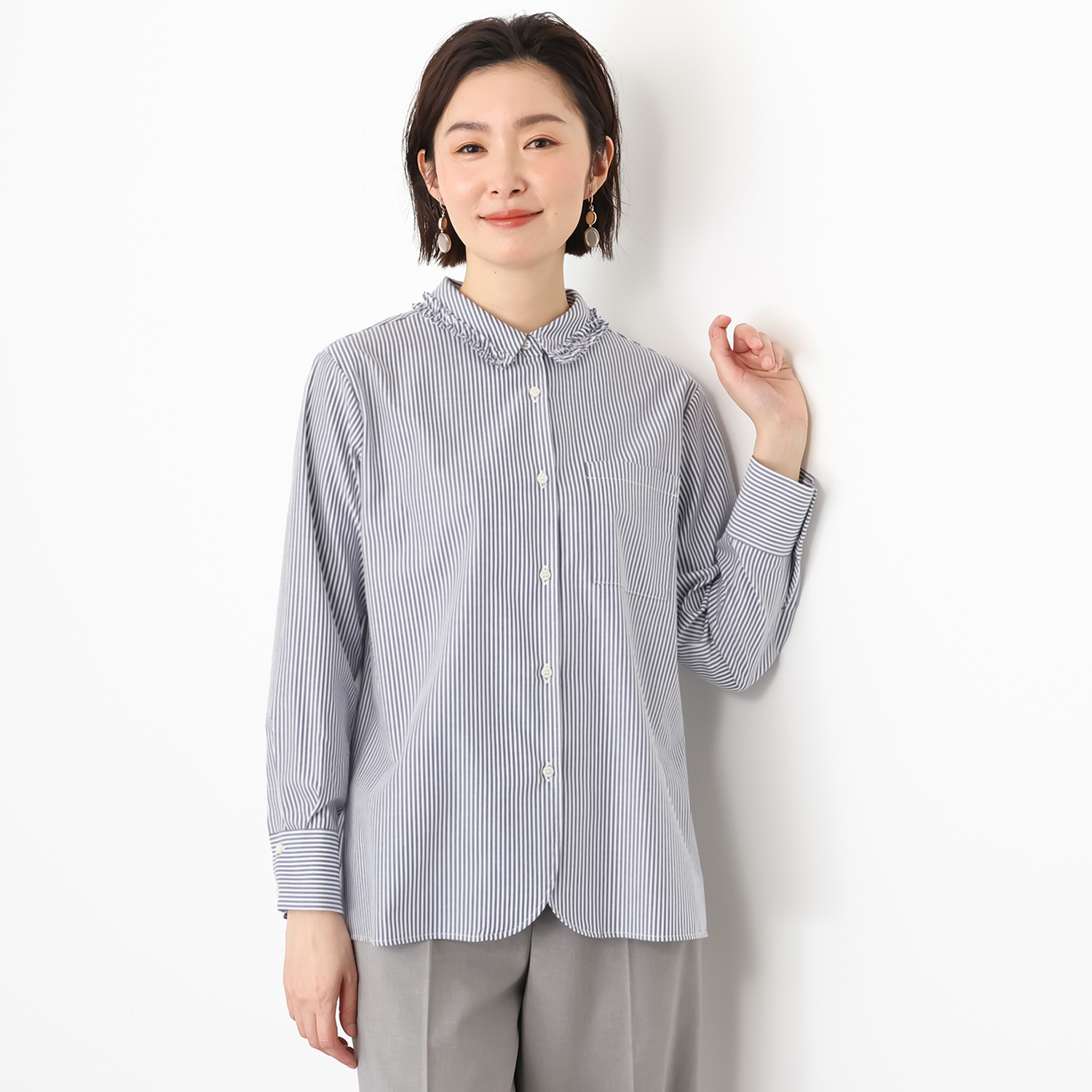 イフェメル／ ダブルフェーストーキョー 日本製 綿オックス フリル襟 ビッグシャツ