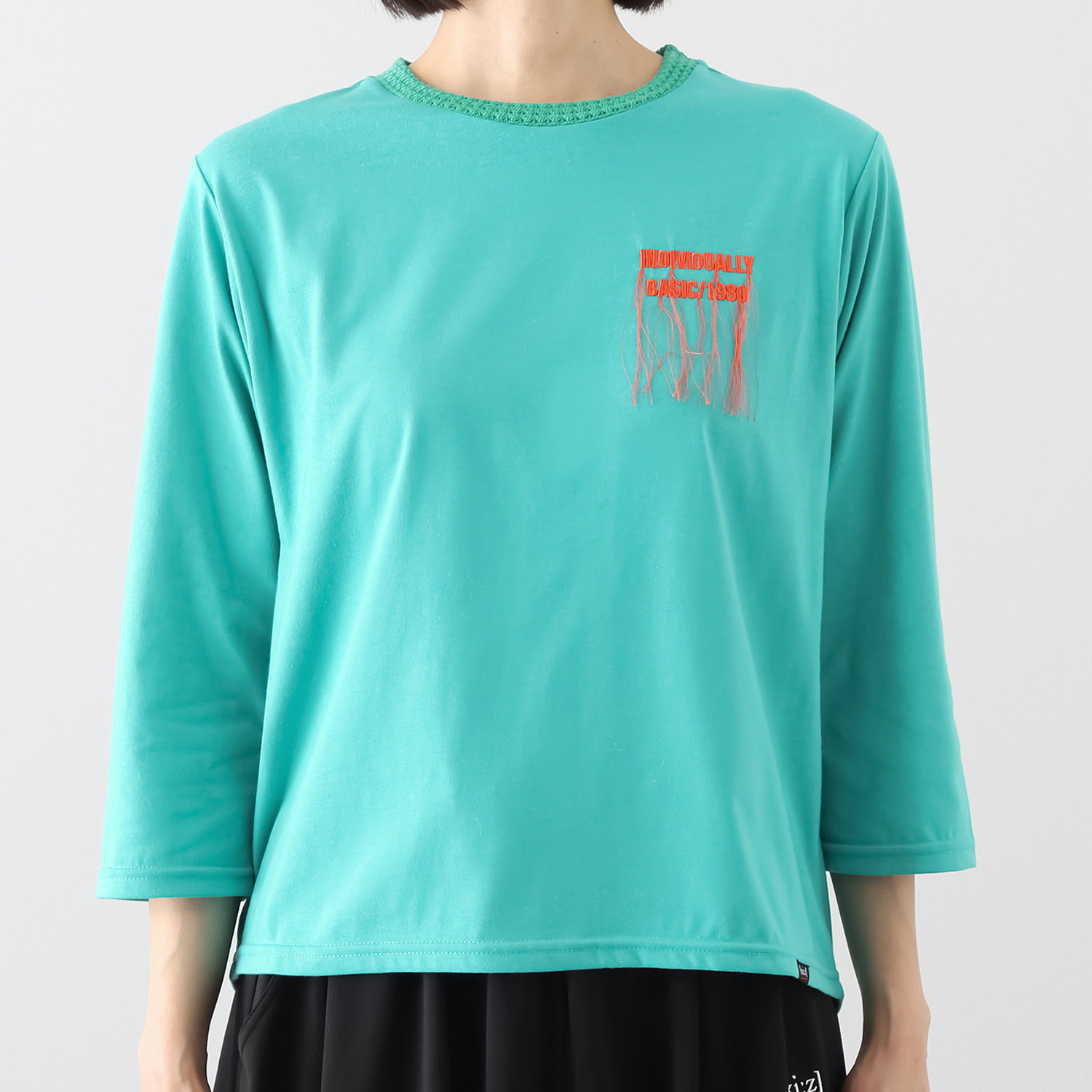 イクシーズ アートフリンジ クルーネック プルオーバー