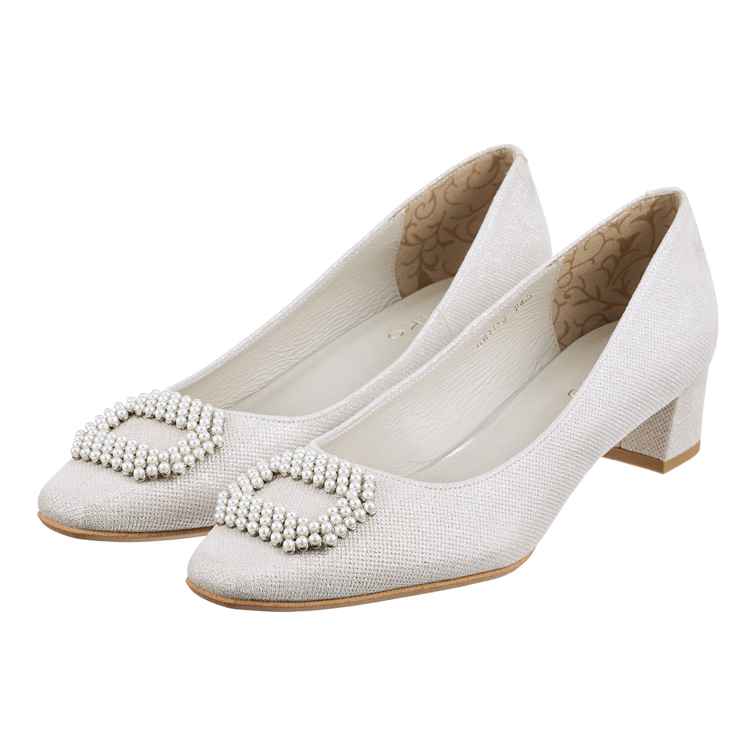 卑弥呼 はっ水レザー ４ｃｍヒール パールビジュウパンプス