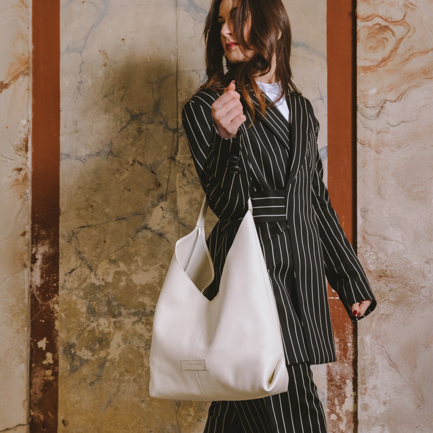 アンナヴィルジリ イタリア製 モノグラムポーチバッグ＆ カーフシュリンク型押し トートバッグ “ジョイア”