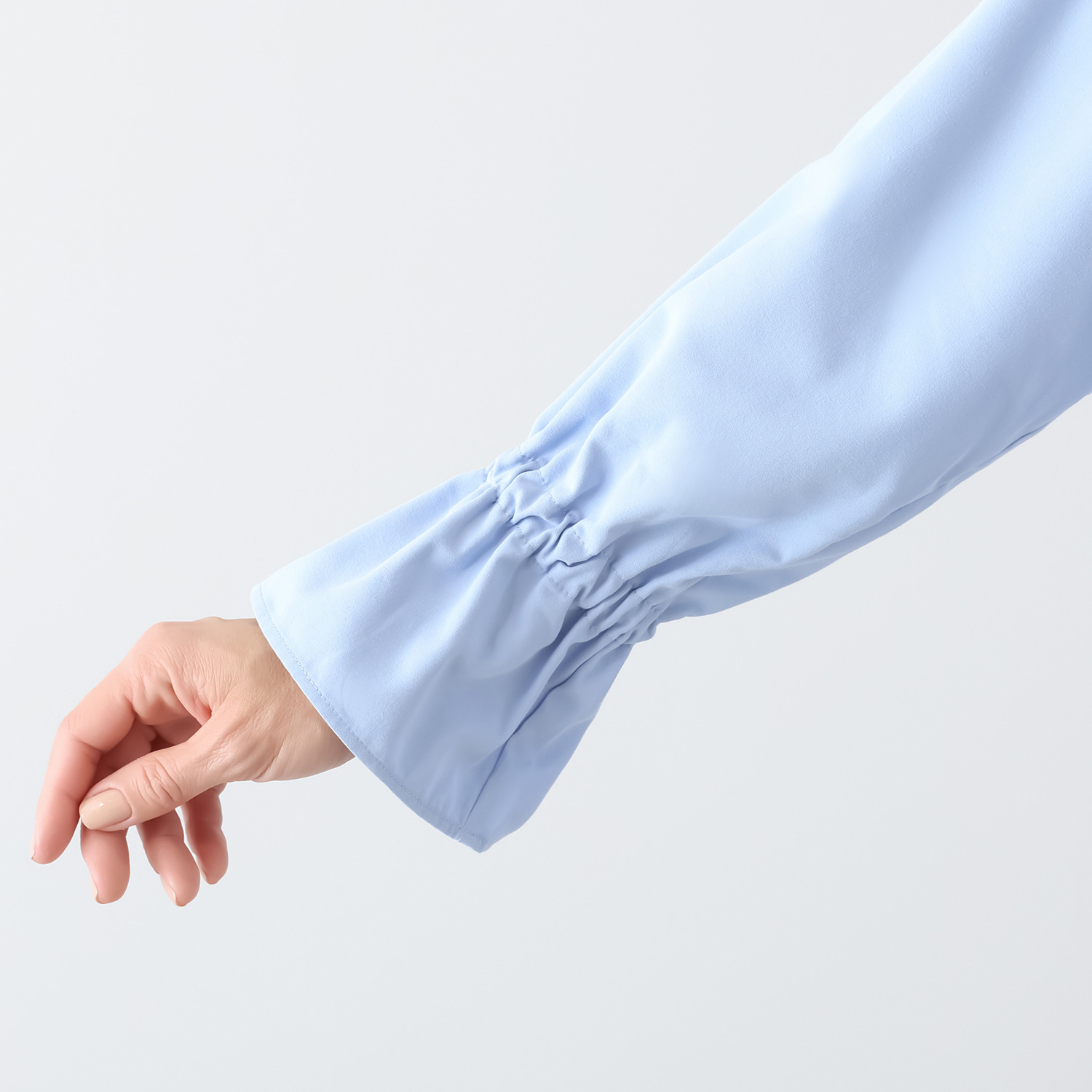 ボン・ブリコラージュ バイ　レイコ・ホウセンジ これ一枚できれいにキマる 大人の女性の フリルカラーブラウス