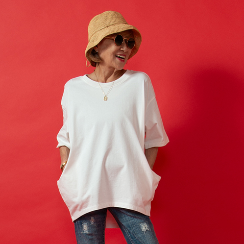 ミニマライズプラス ファッションは楽しんで！ 春はウキウキ！ 遊び心満載の ポケットデザインＴシャツ