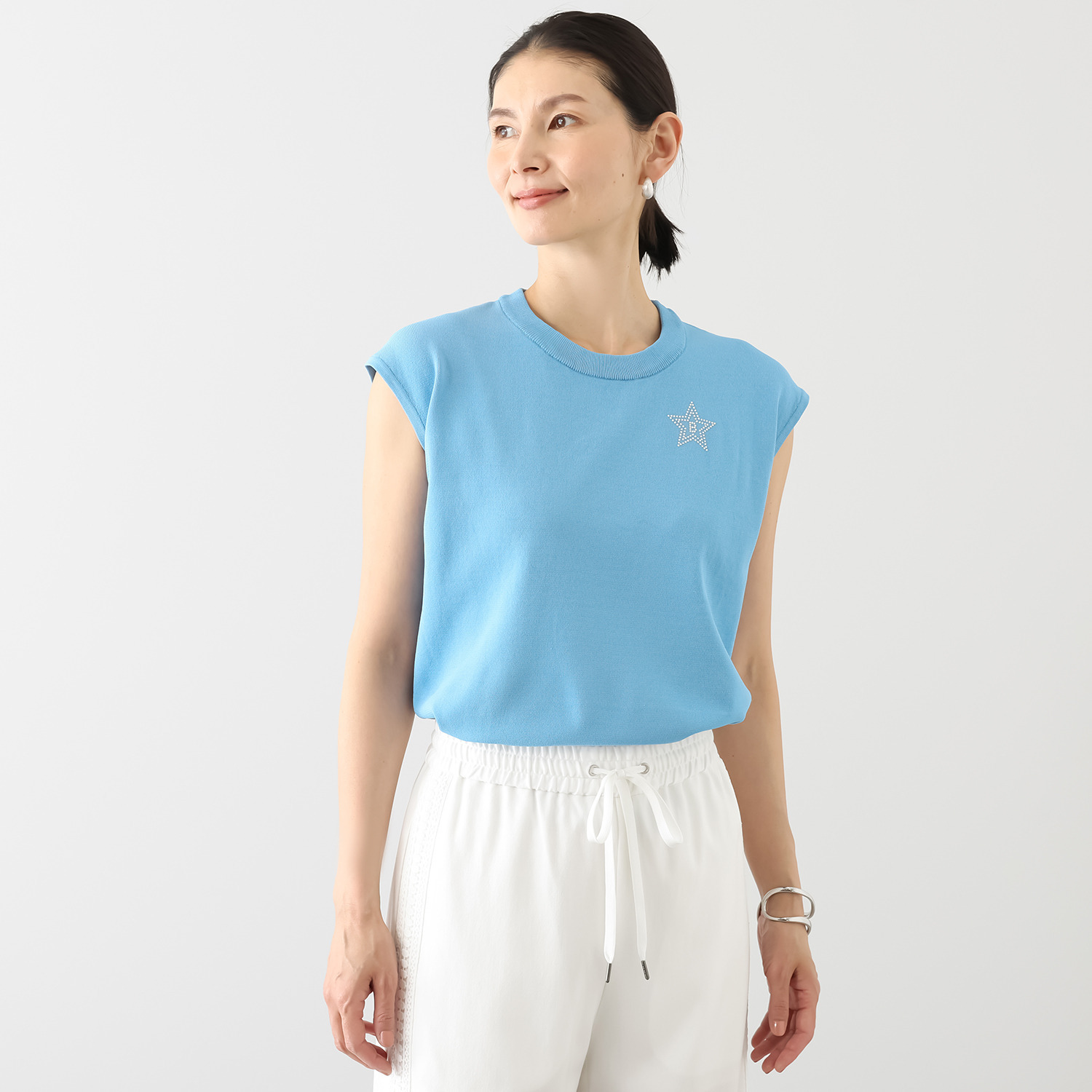 ブルーコレクション キラキラがたまらない！ ラインストーンアクセント フレンチスリーブ ニットトップス