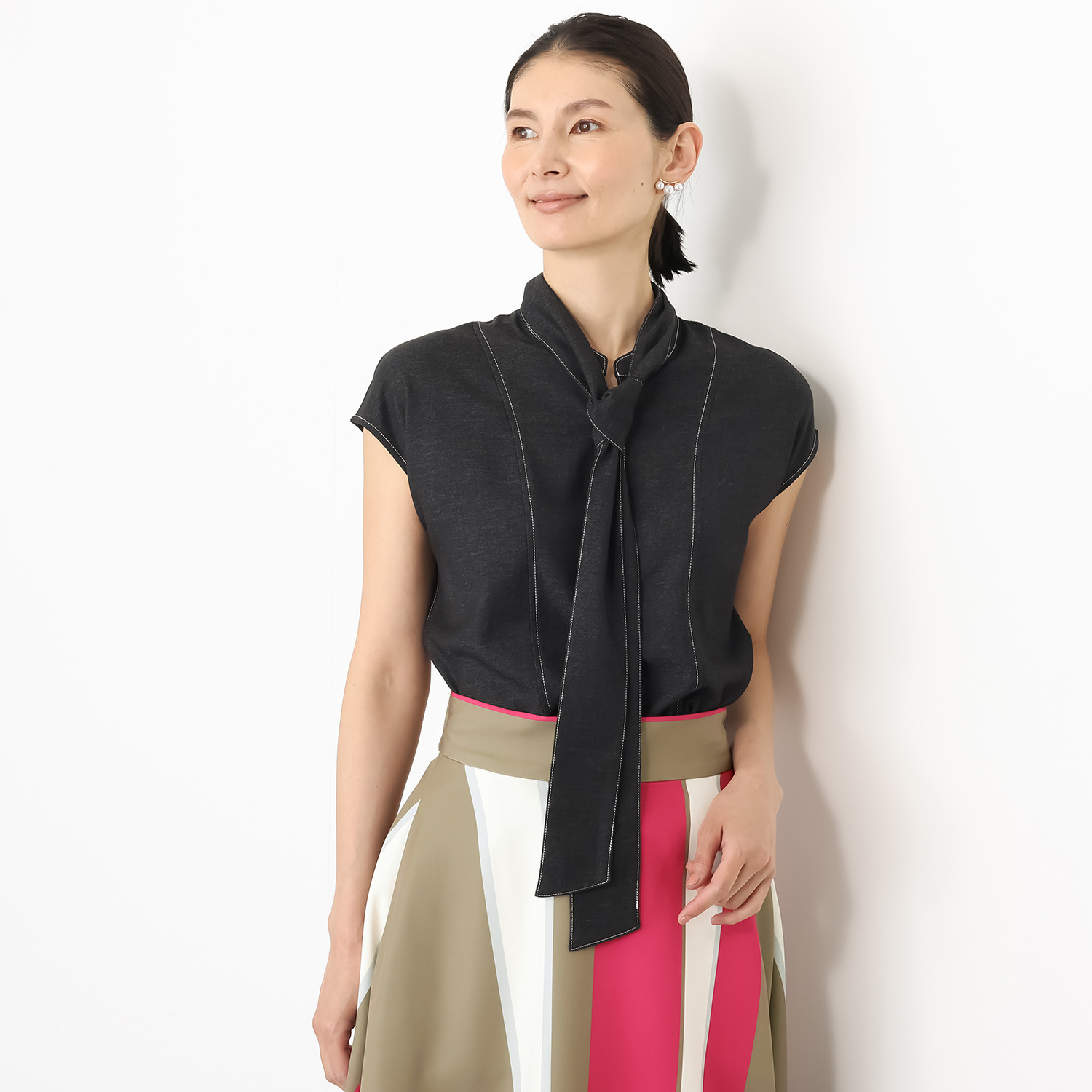 ブルーコレクション ボウタイで印象チェンジ デニム調 プルオーバーブラウス