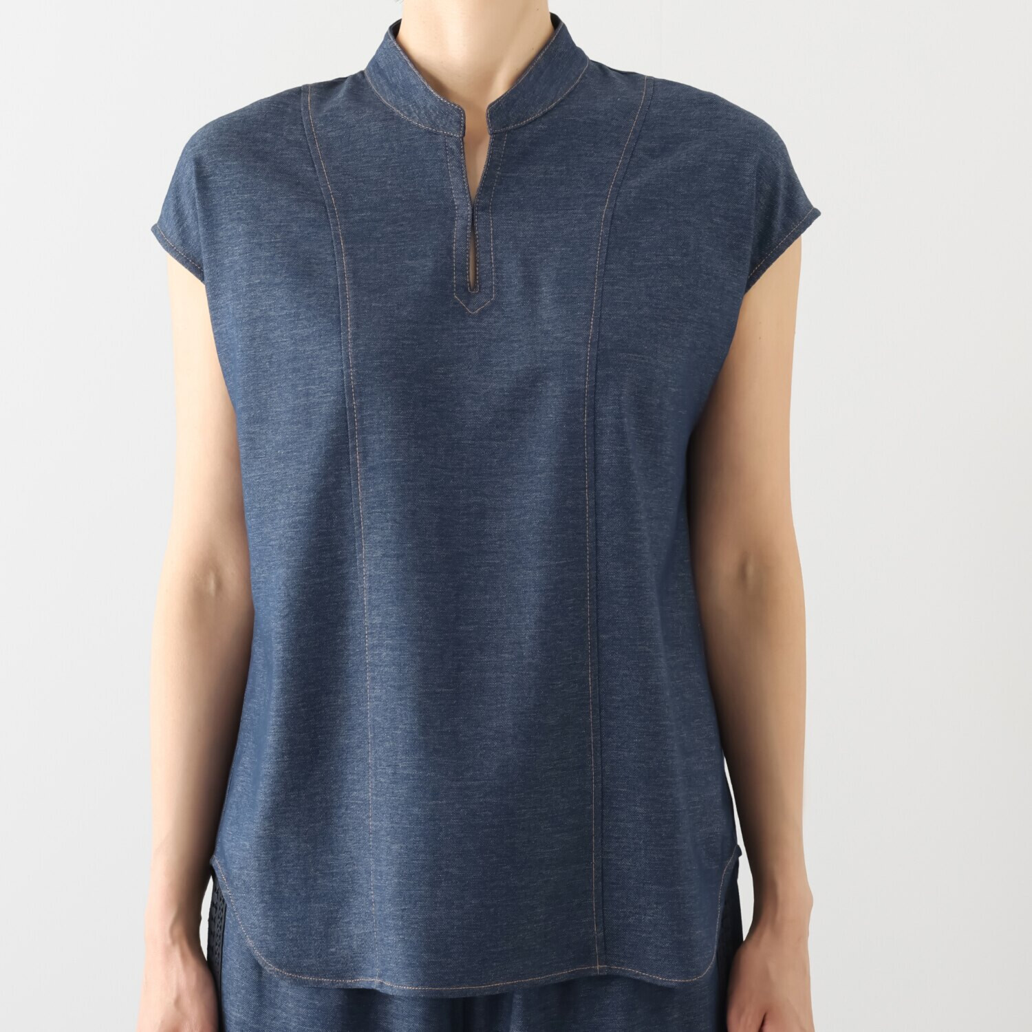 ブルーコレクション ボウタイで印象チェンジ デニム調 プルオーバーブラウス