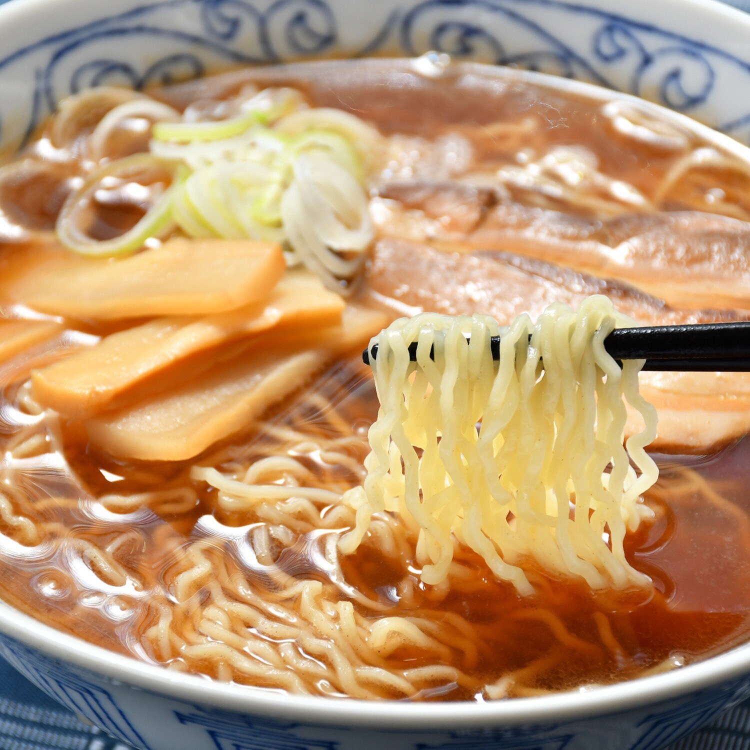 岐阜　豆天狗 飛騨高山中華そば