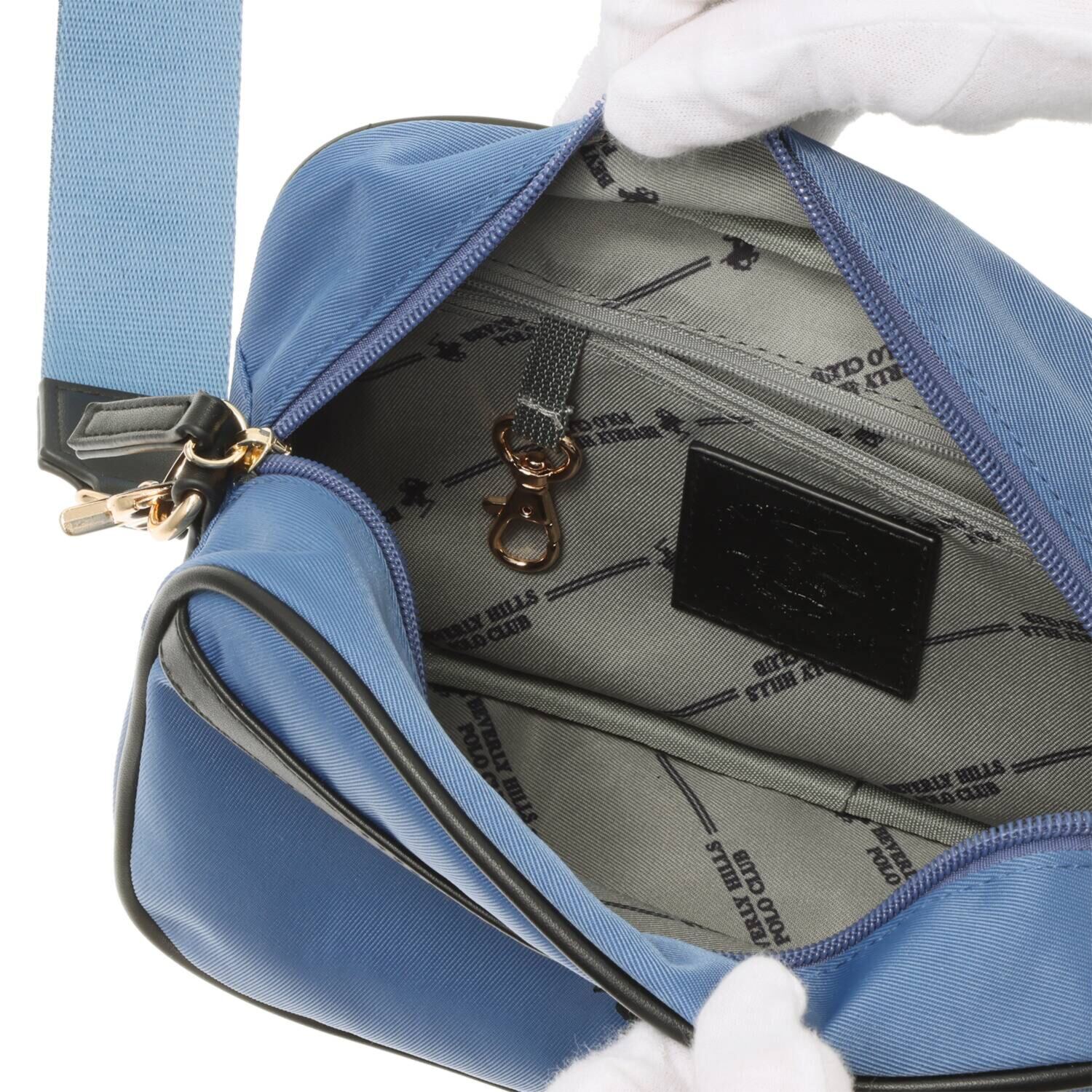 ビバリーヒルズ ポロクラブ ホースチャーム付 外出にちょうど良い 軽量ショルダーバッグ