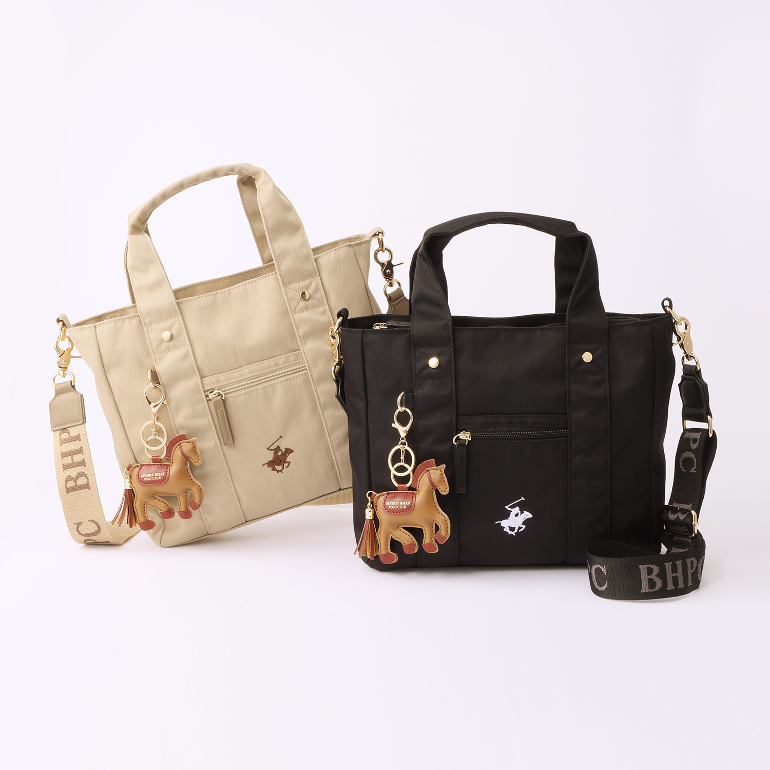 ビバリーヒルズ ポロクラブ ホースチャーム付 軽量なのに多収納 たっぷり１０ポケット ２ウェイトートバッグ