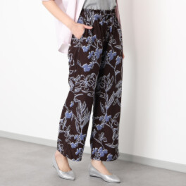 フーア ボタニカル柄 プリント イージーパンツ
